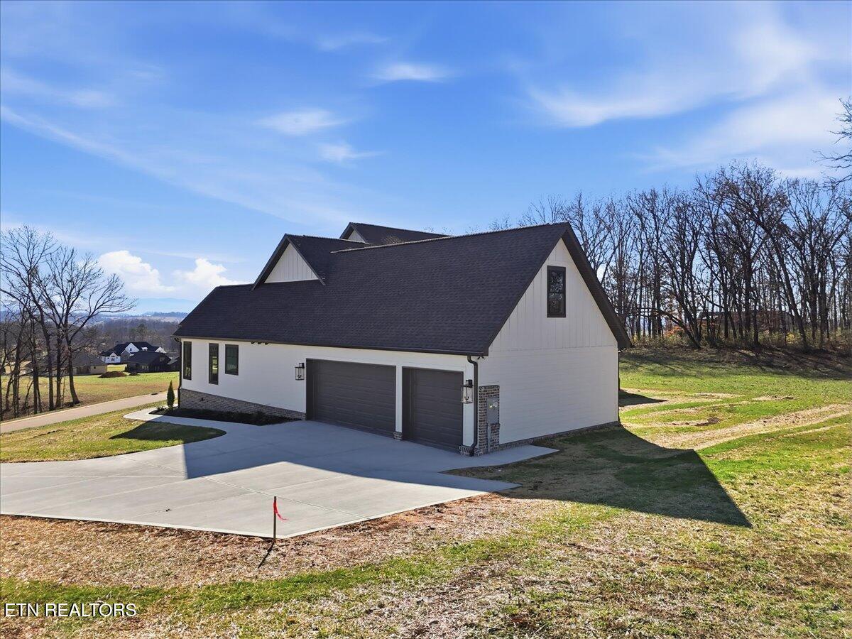 1241 Kellys View Drive Greenback TN 37742