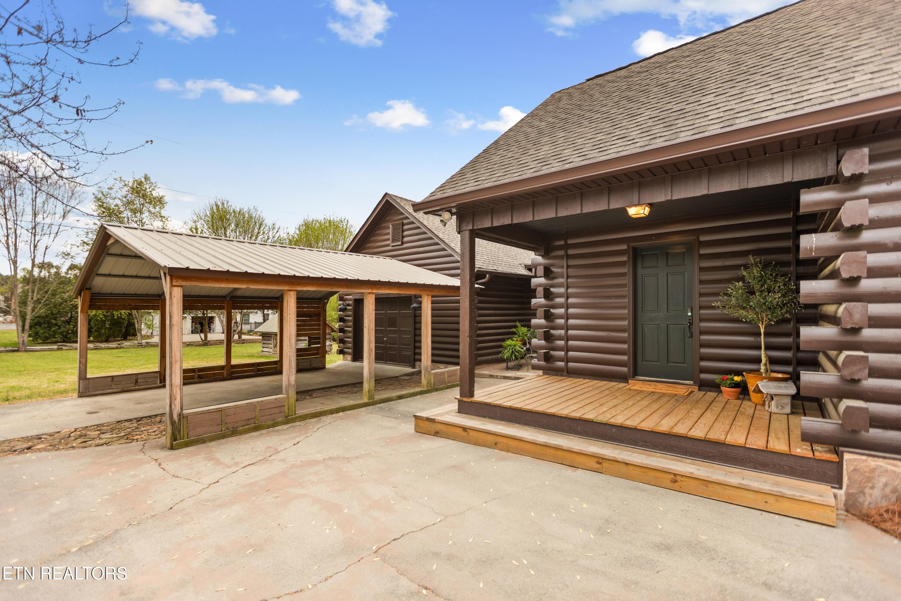 284 & 278 Savannah Shores Drive Delano TN 37325