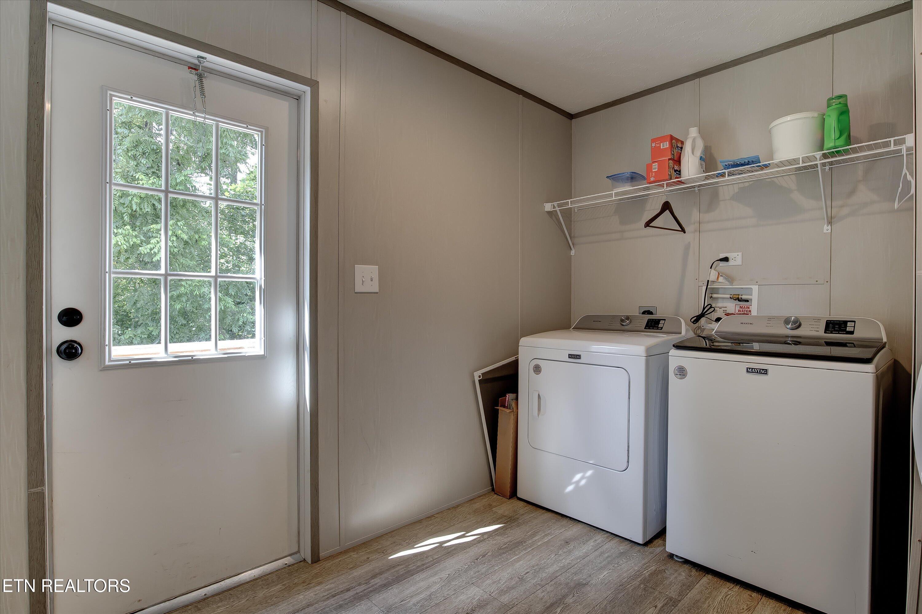 246 Nydeck Road Robbins TN 37852