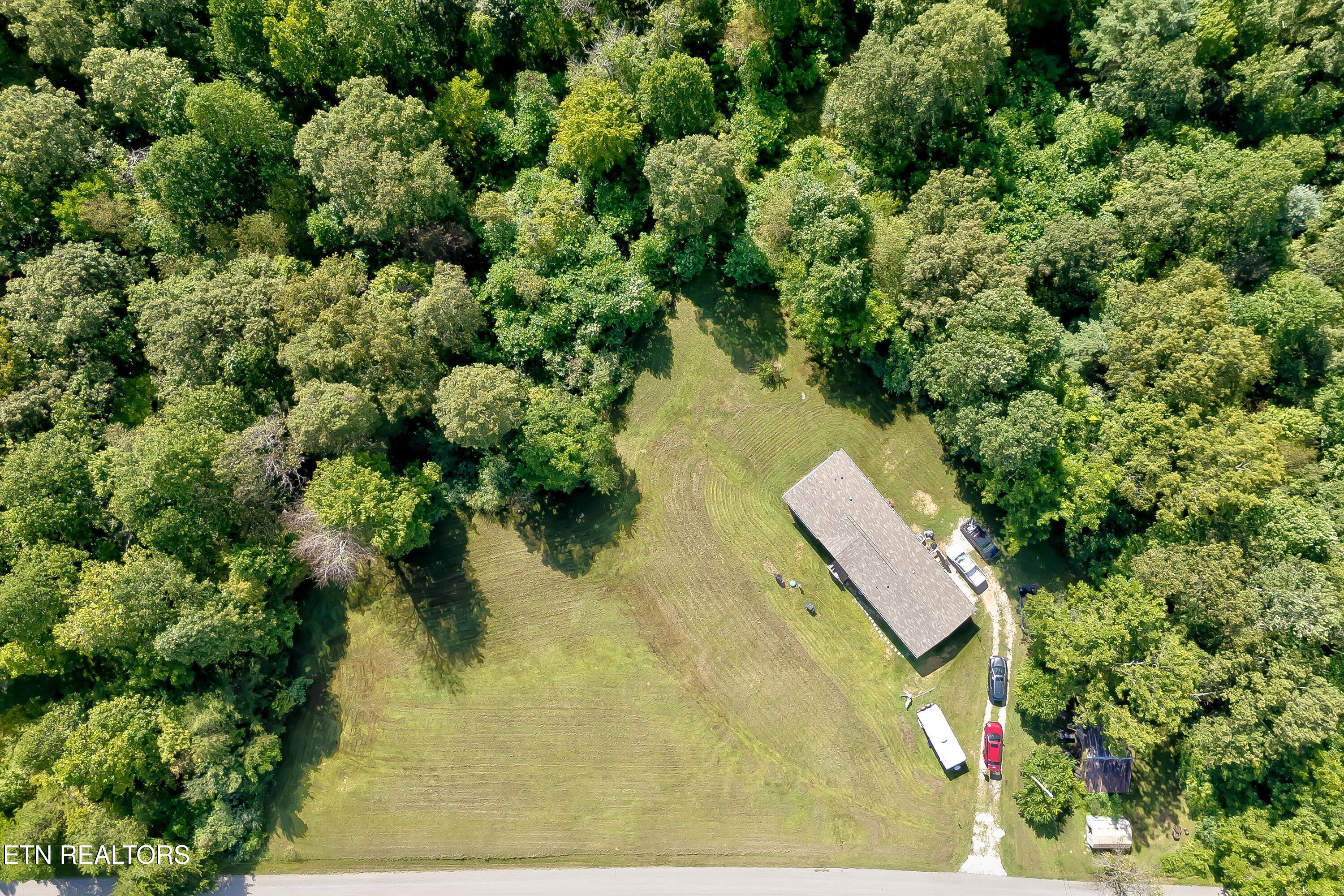 246 Nydeck Road Robbins TN 37852
