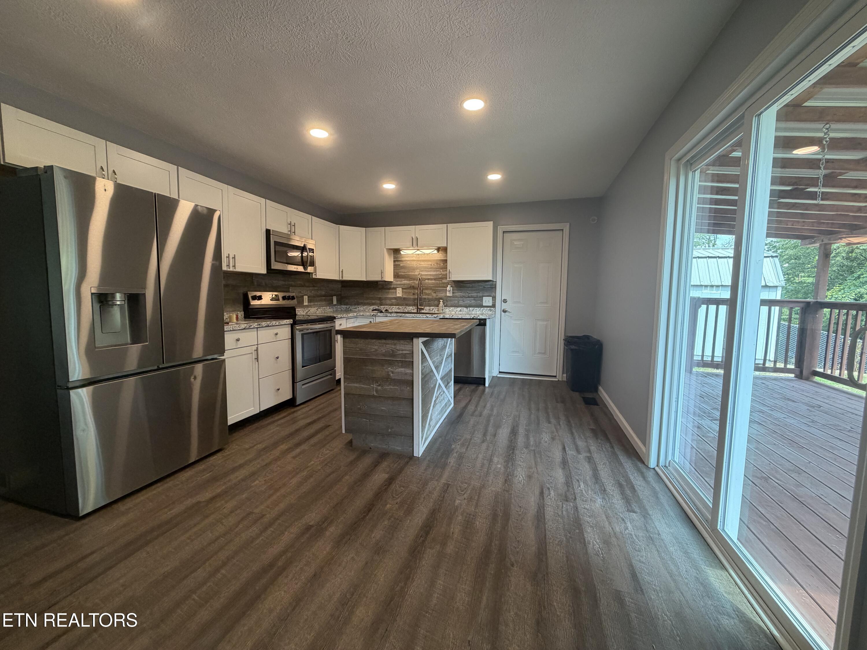 618 Essary Road Tazewell TN 37879