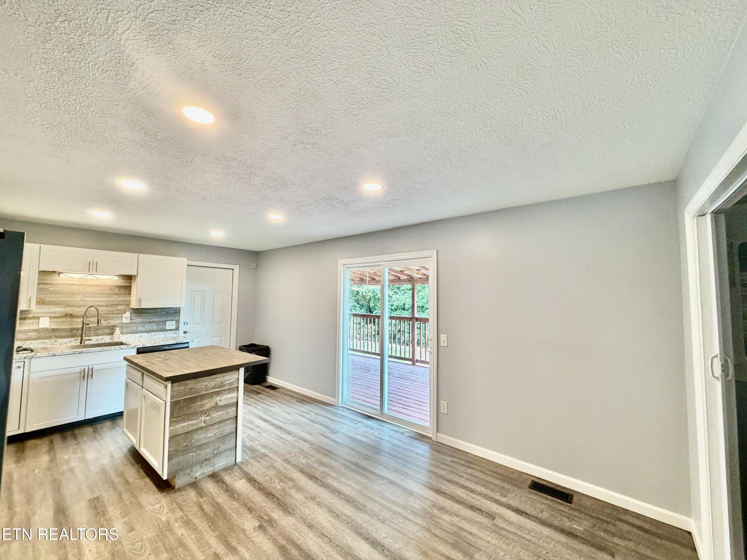 618 Essary Road Tazewell TN 37879