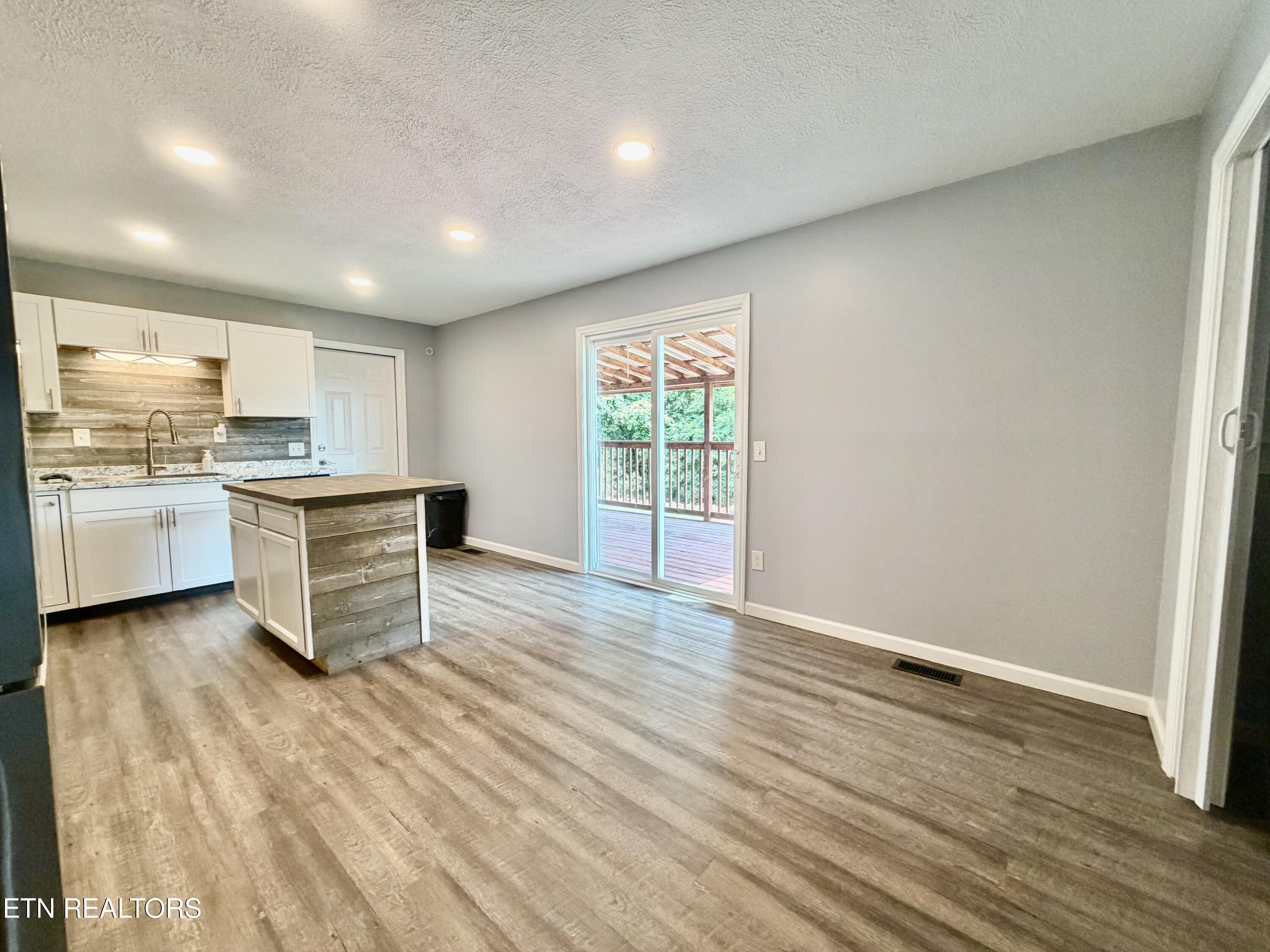 618 Essary Road Tazewell TN 37879