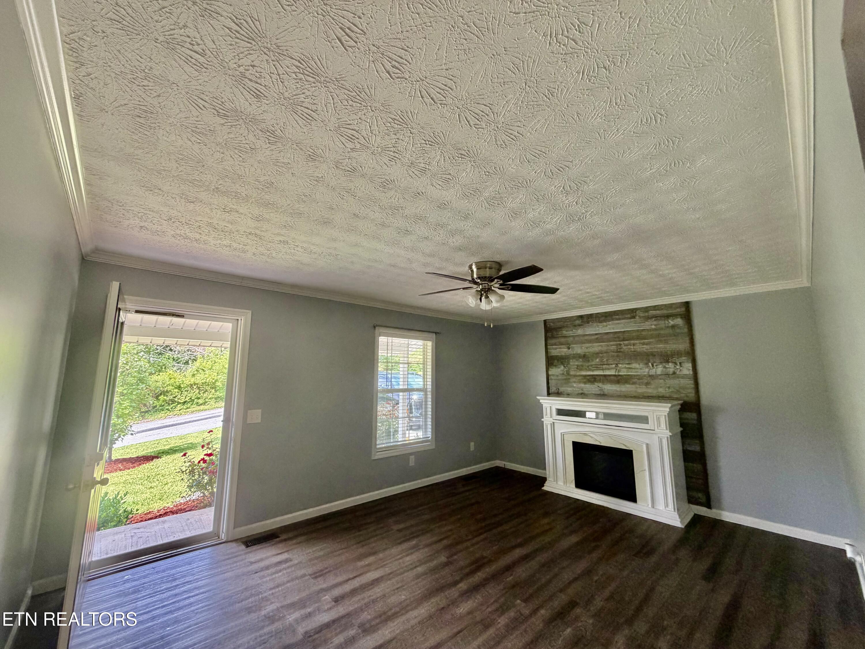 618 Essary Road Tazewell TN 37879
