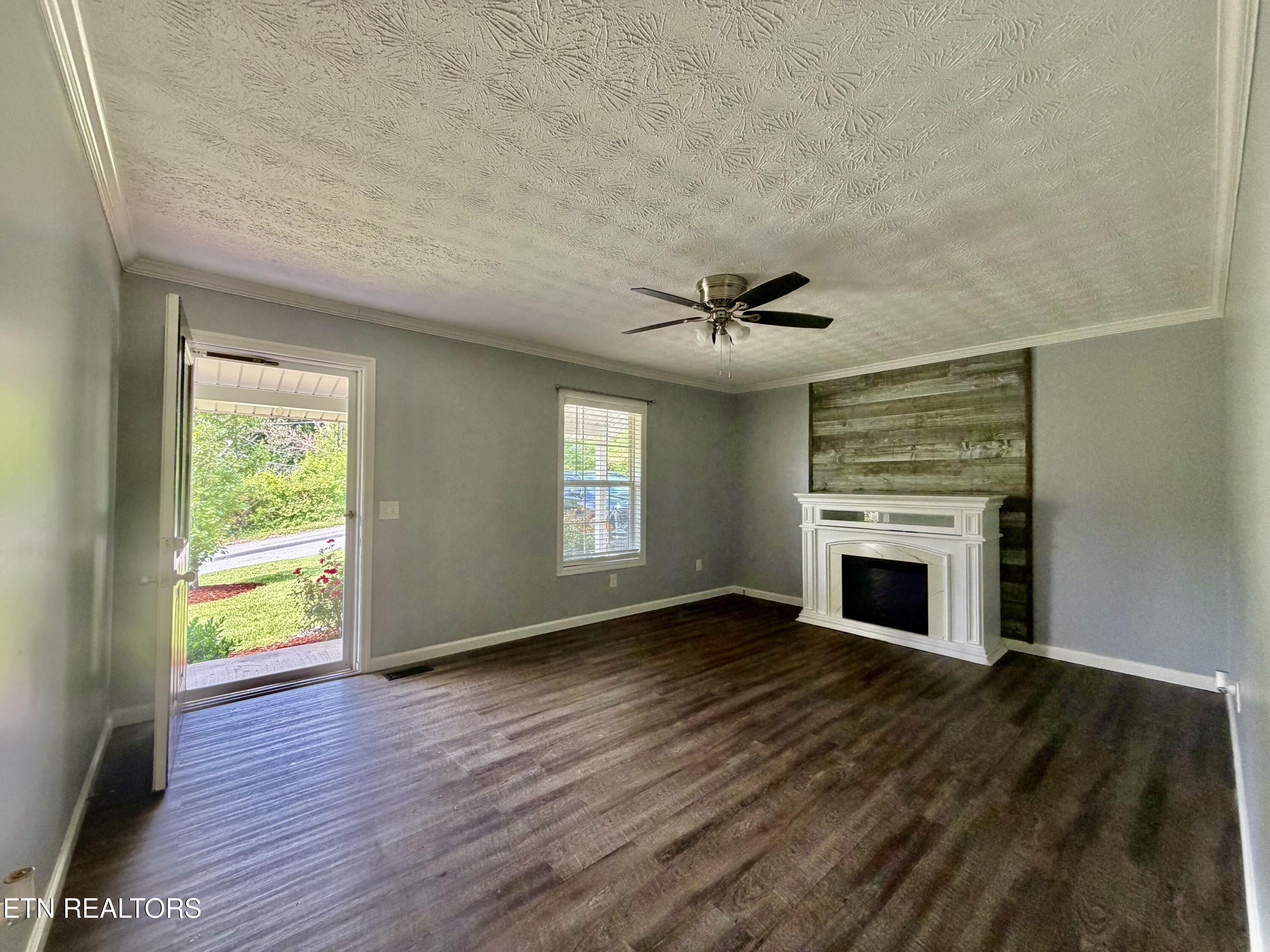 618 Essary Road Tazewell TN 37879