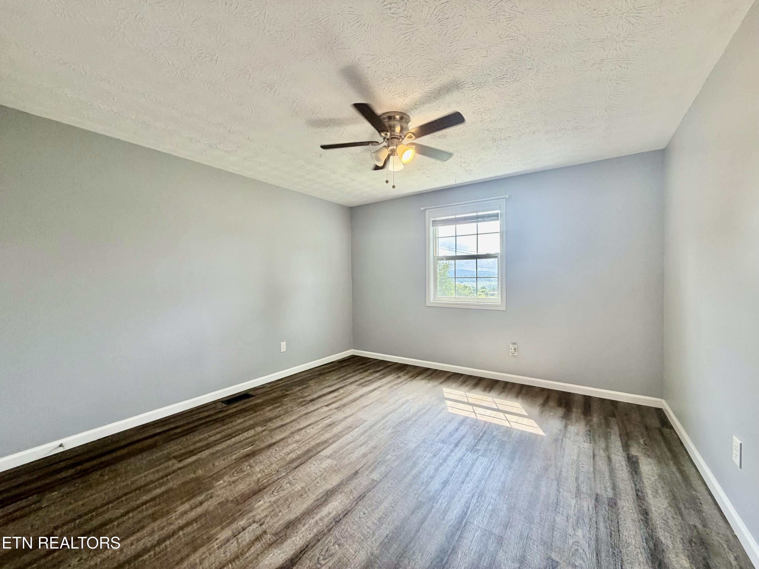 618 Essary Road Tazewell TN 37879