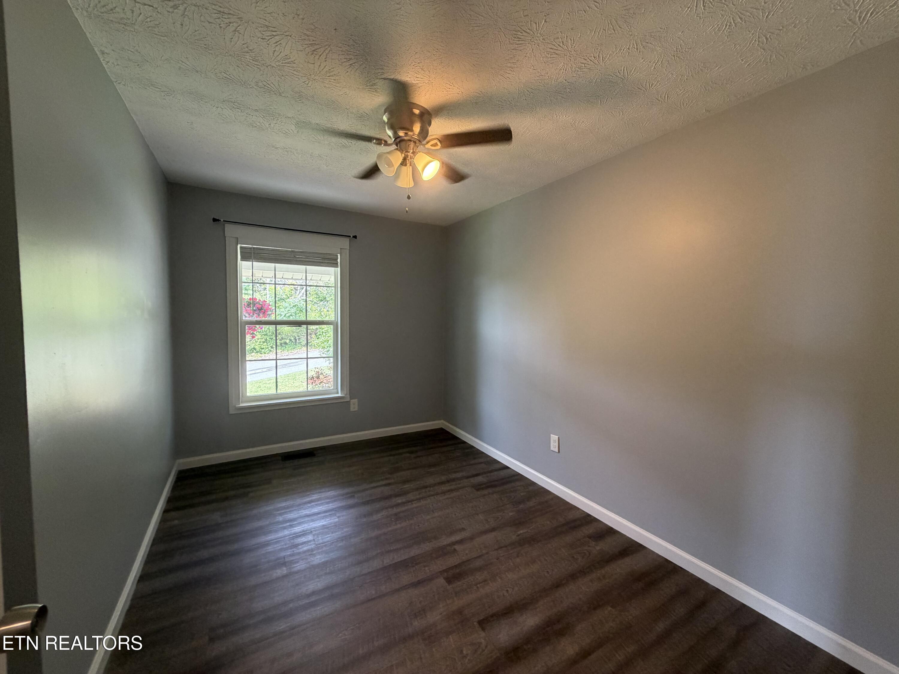 618 Essary Road Tazewell TN 37879