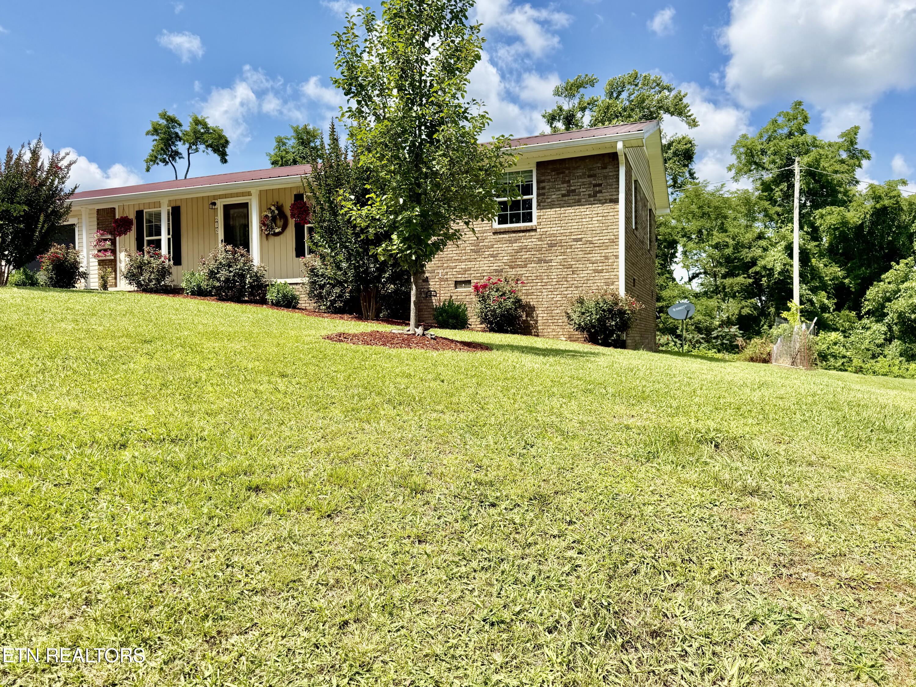 618 Essary Road Tazewell TN 37879
