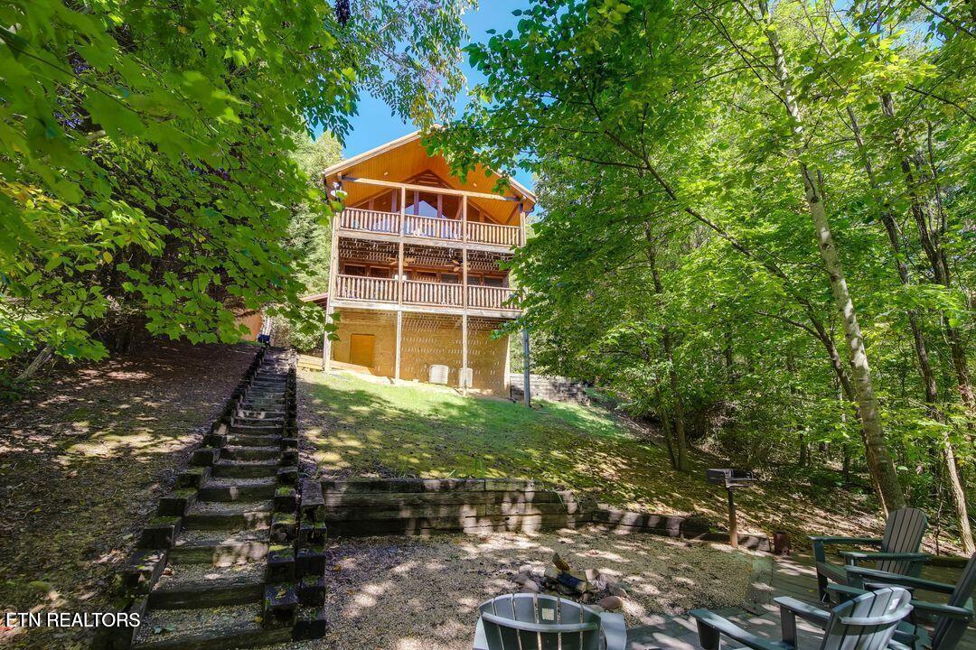 3572 Pebbles Mtn Way Sevierville TN 37862