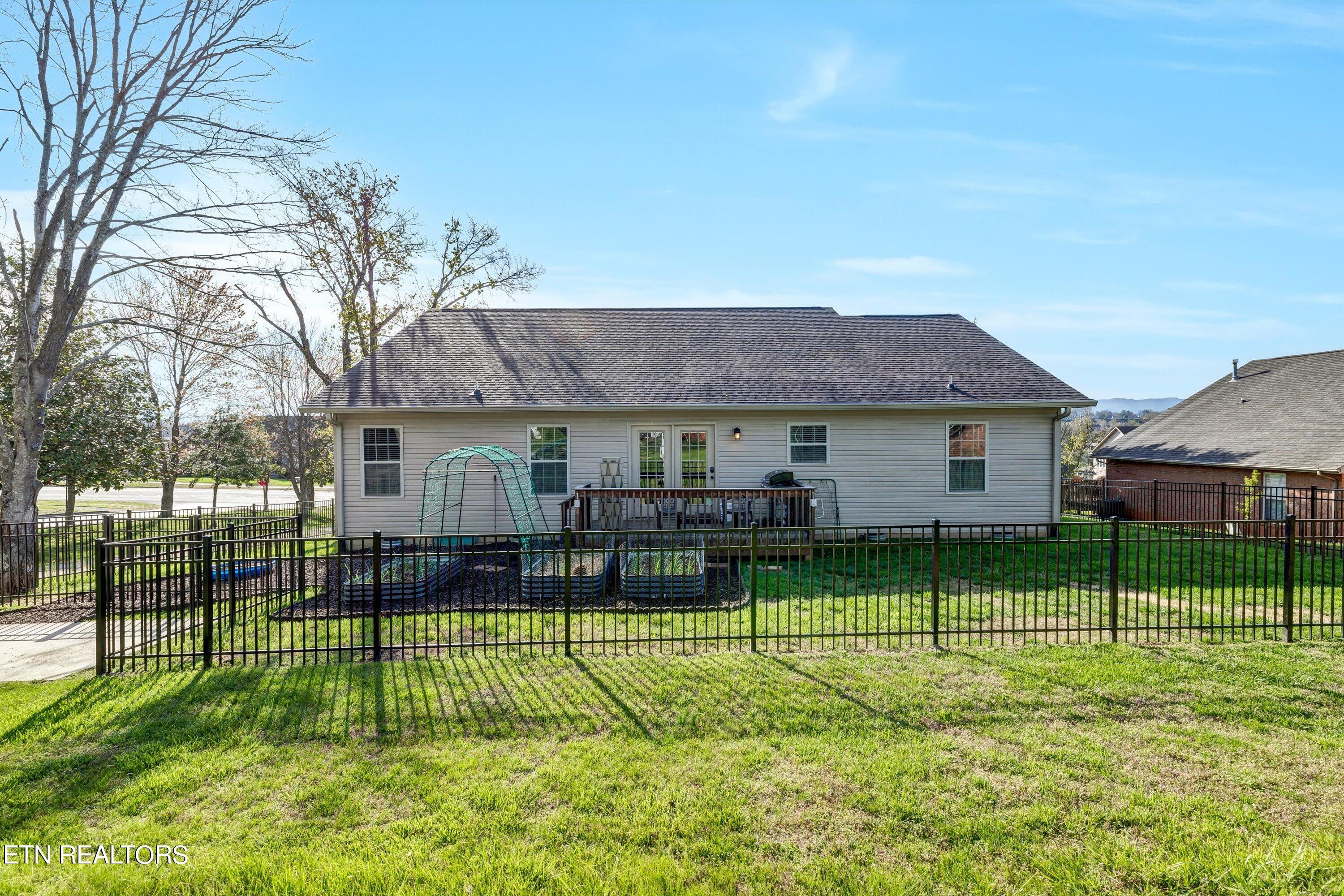 911 Montgomery Lane Maryville TN 37803