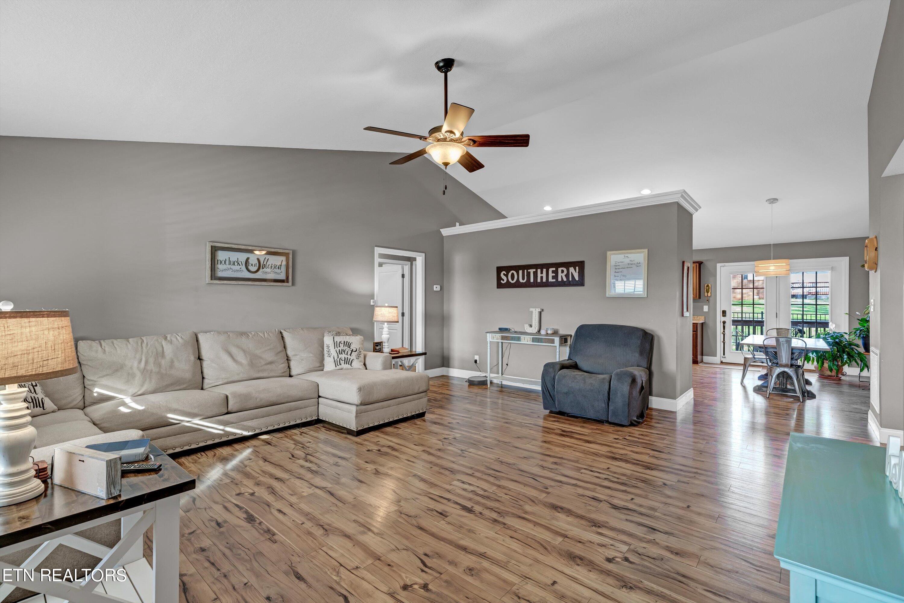 911 Montgomery Lane Maryville TN 37803