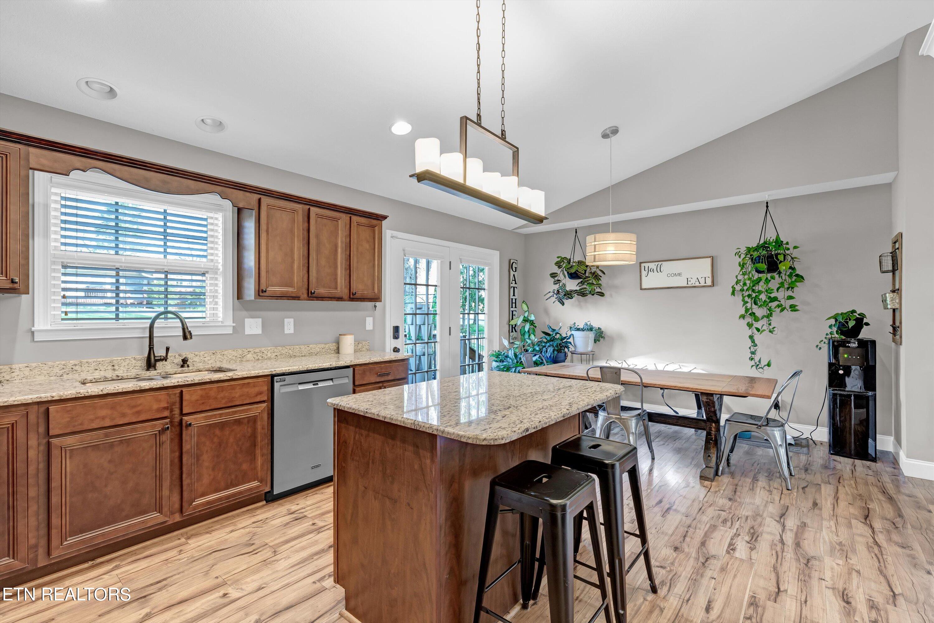 911 Montgomery Lane Maryville TN 37803