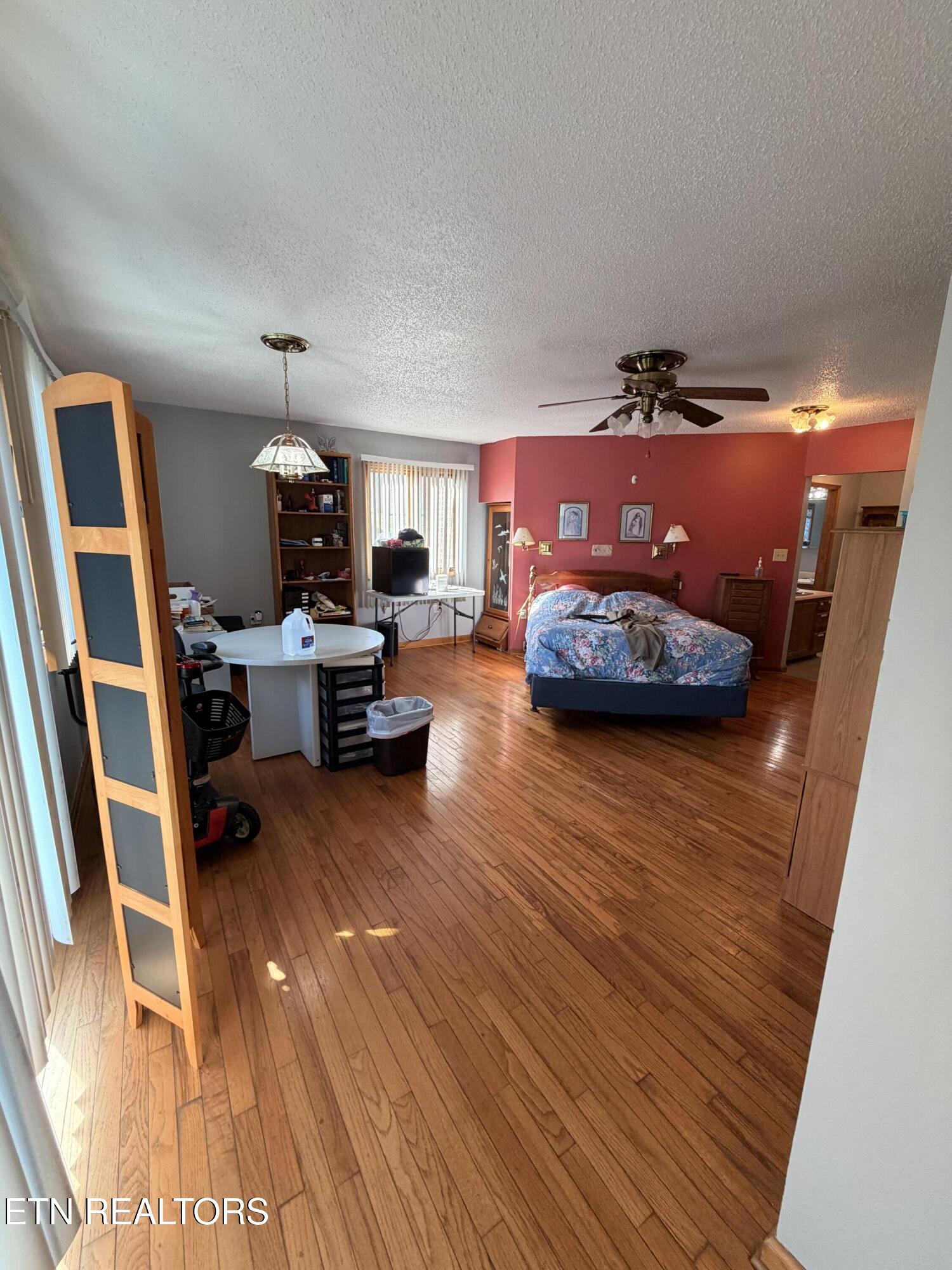 4216 Robert Love Drive Knoxville TN 37914