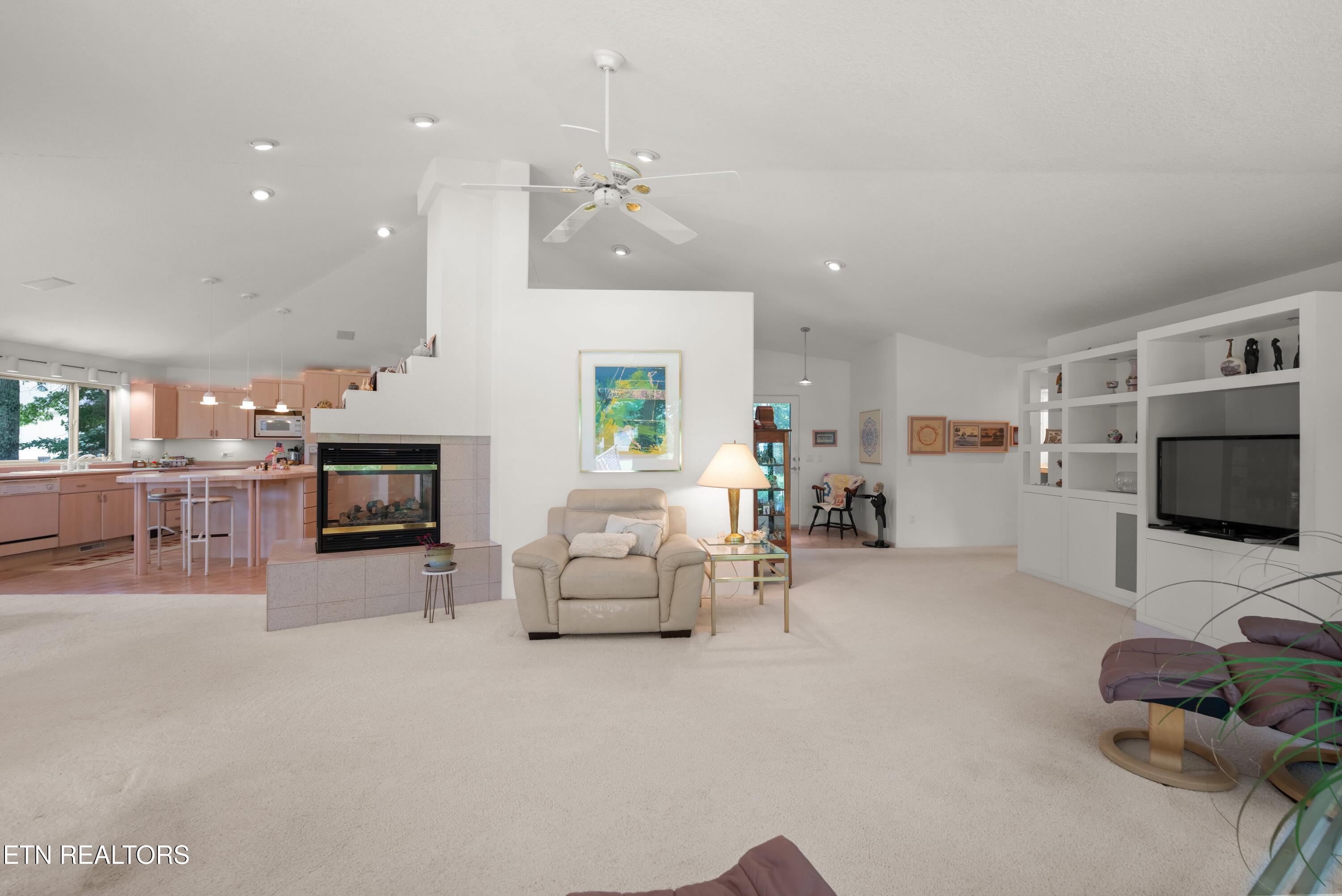 10 Berkeley Fairfield Glade TN 38558