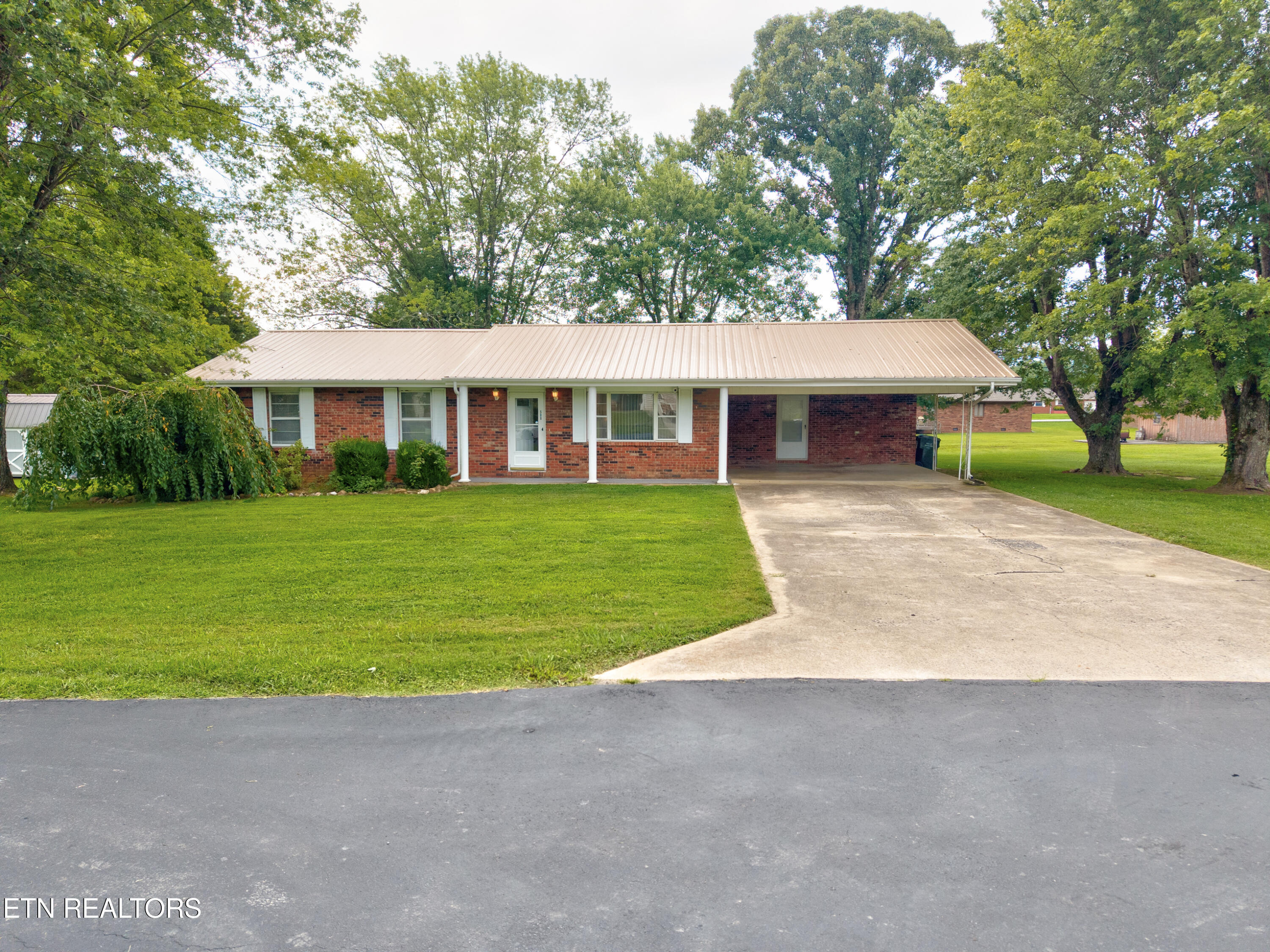 508 Westland Drive Sevierville TN 37862
