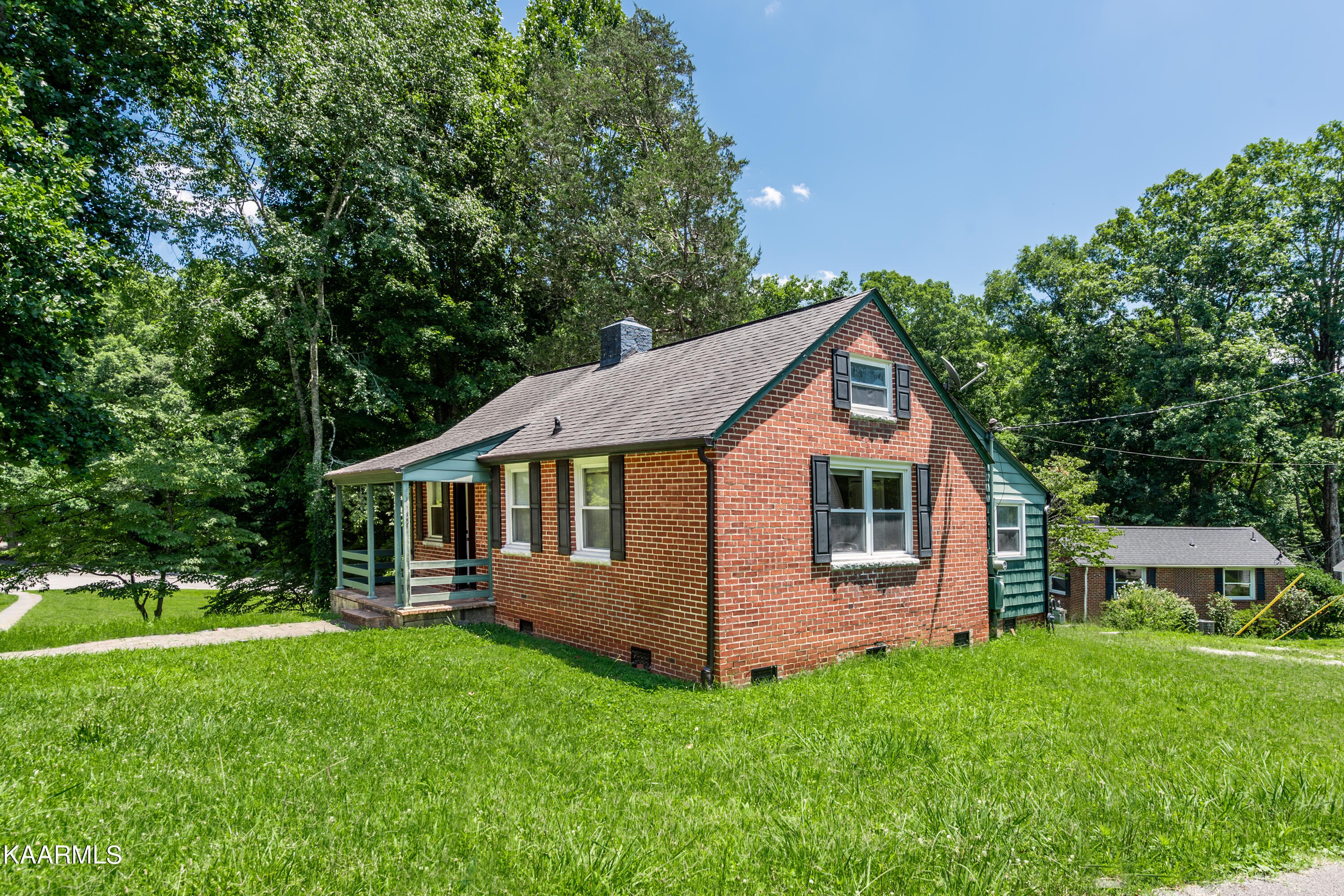 73 West Norris Road Norris TN 37828