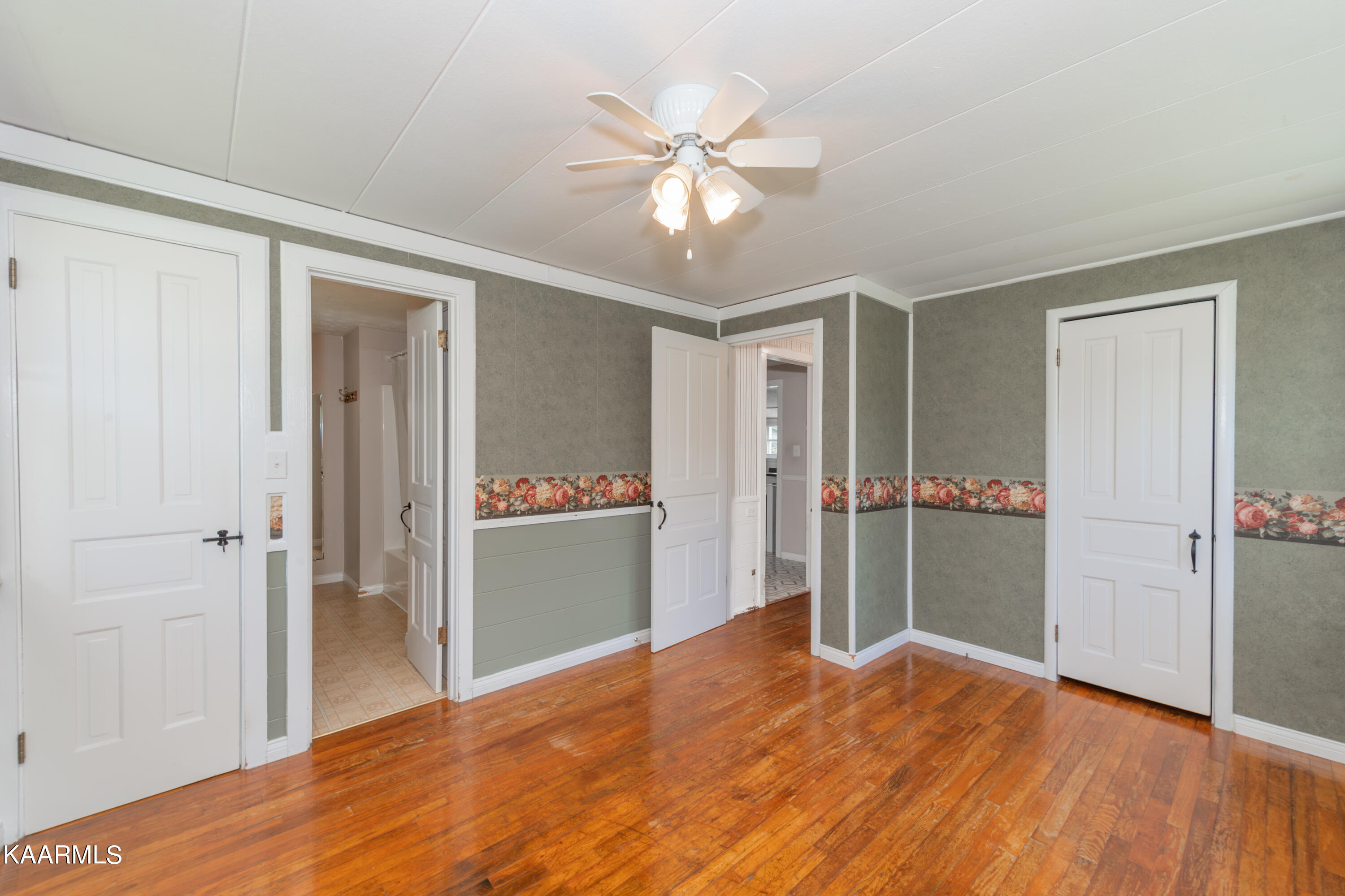 73 West Norris Road Norris TN 37828