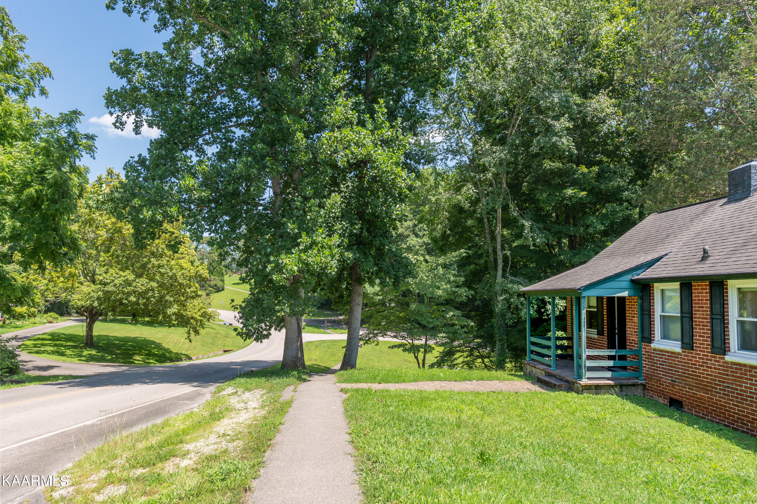 73 West Norris Road Norris TN 37828