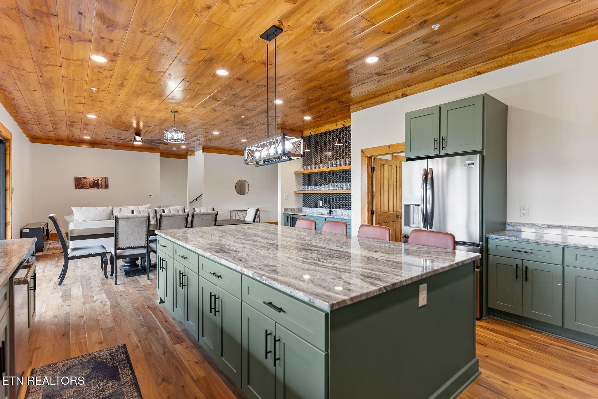 2038 Spurling Road Sevierville TN 37862