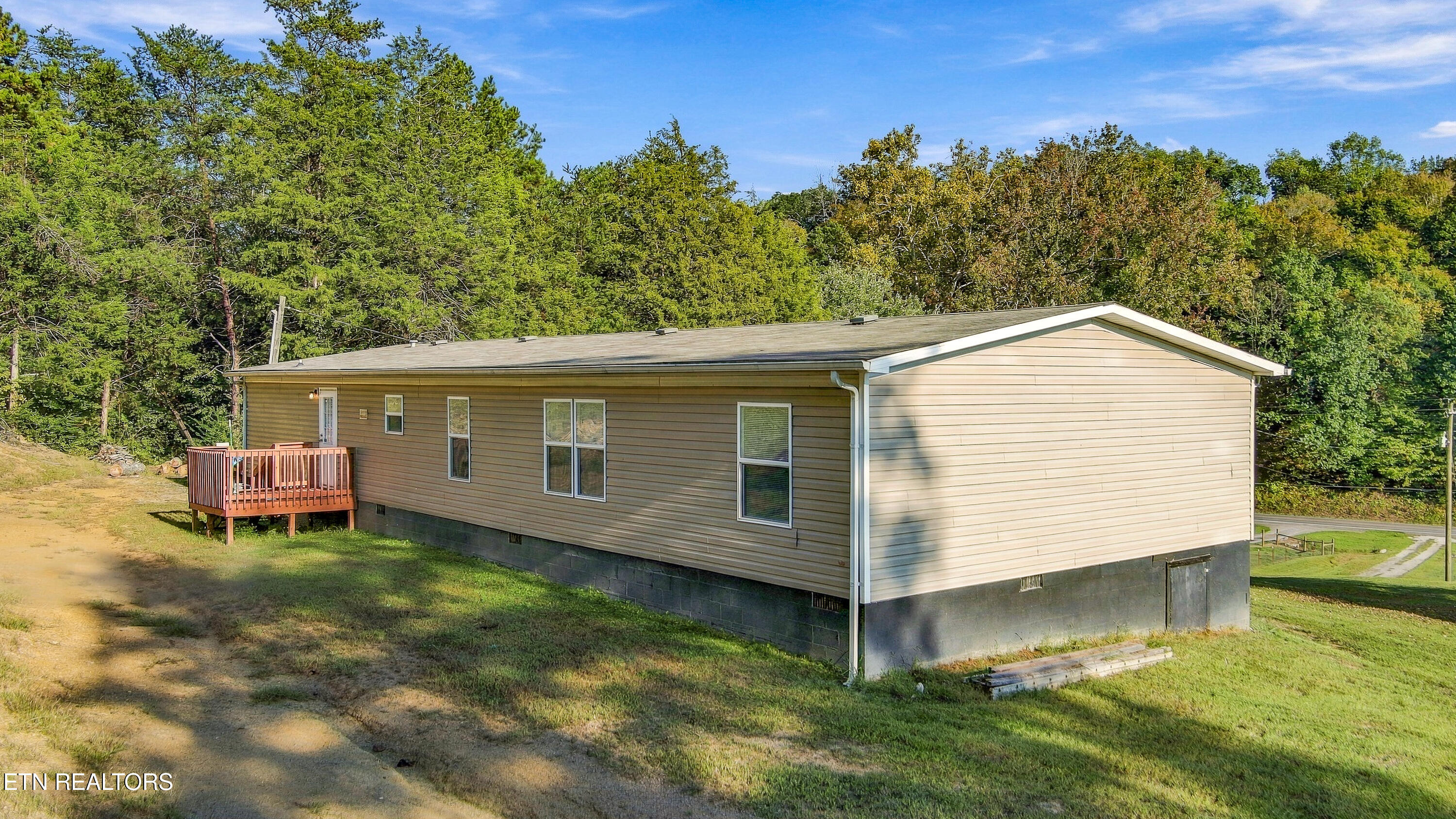 550 Granite Road Clinton TN 37716