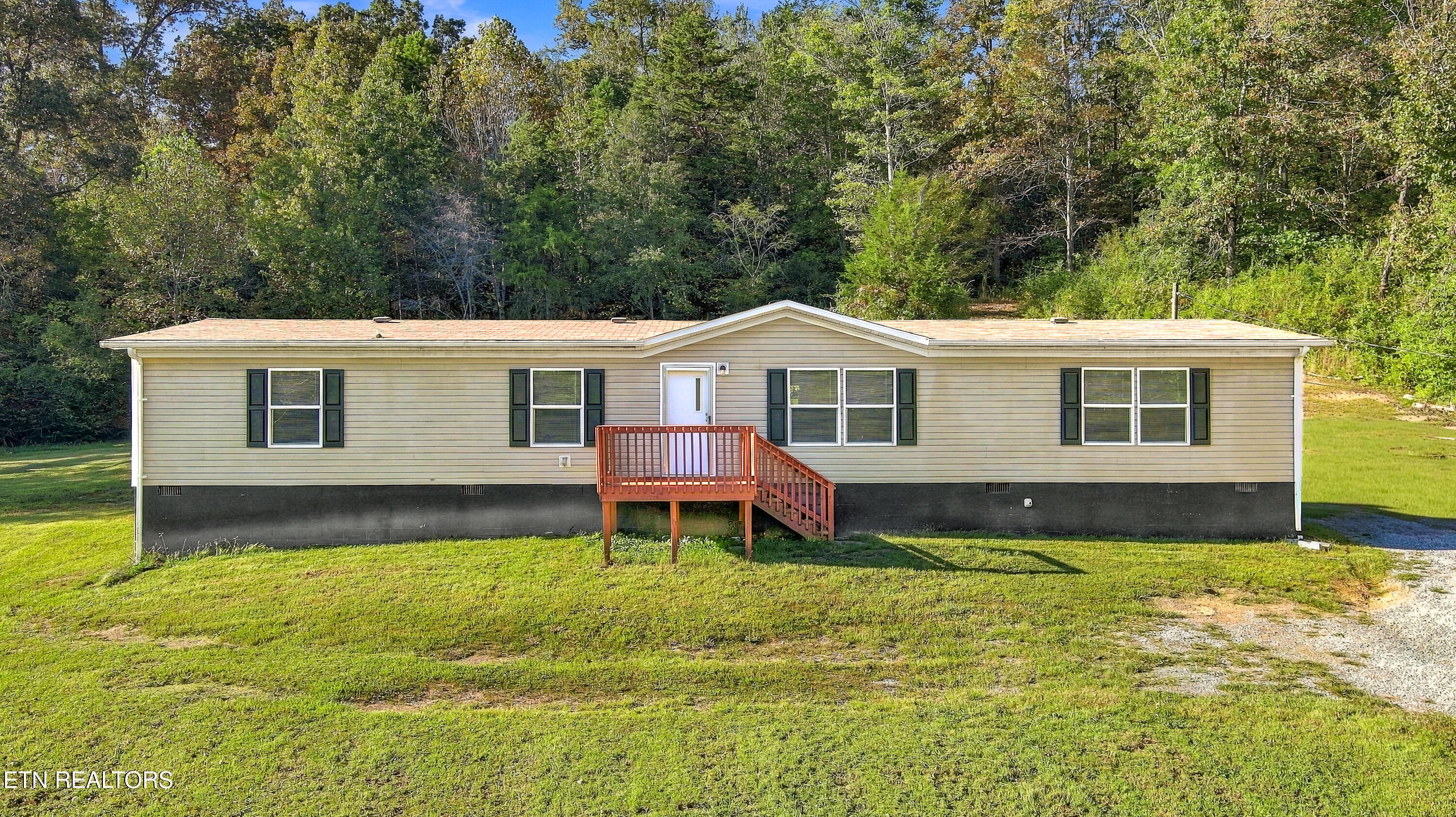 550 Granite Road Clinton TN 37716