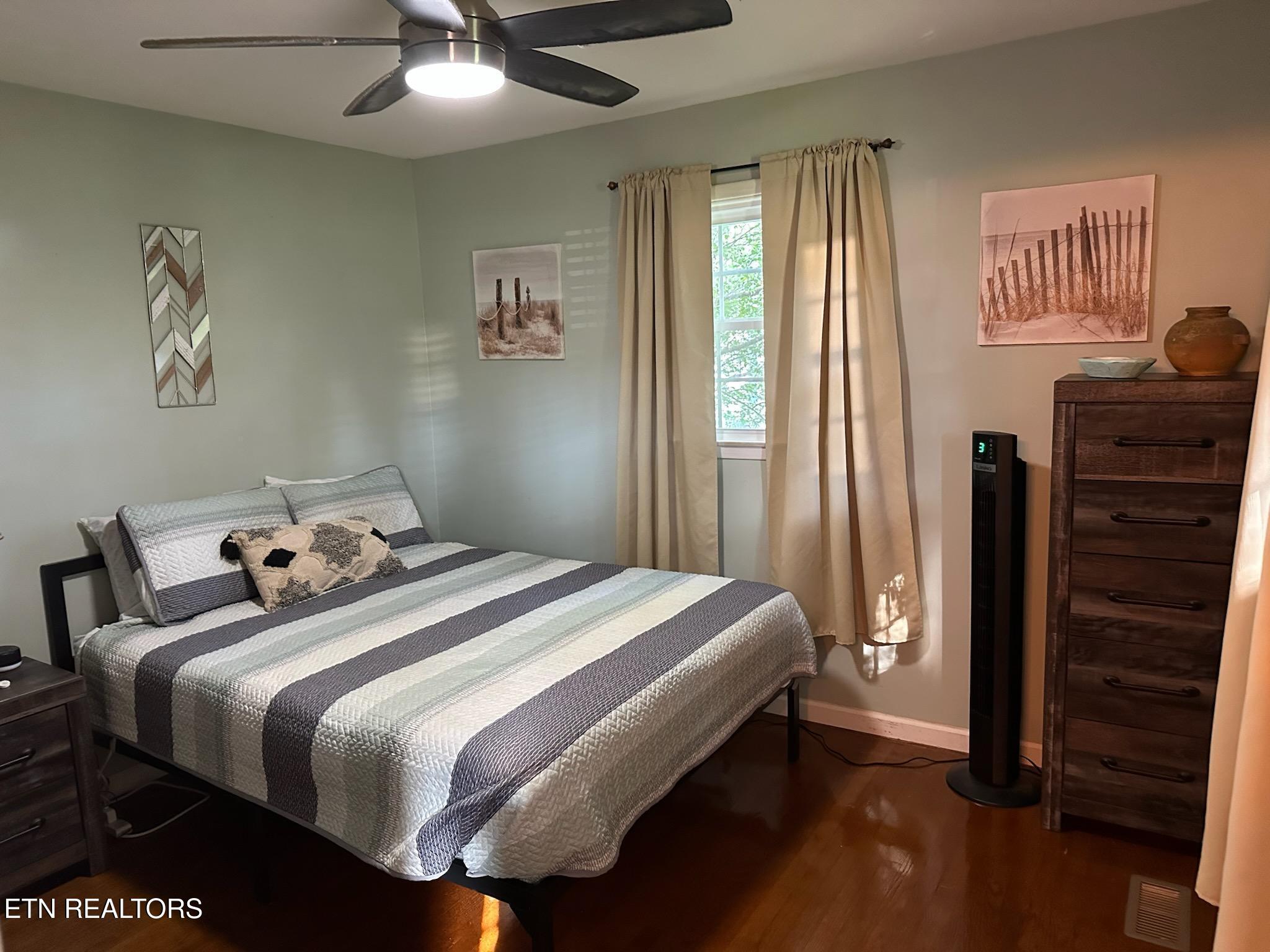 8024 Sharp Road Powell TN 37849