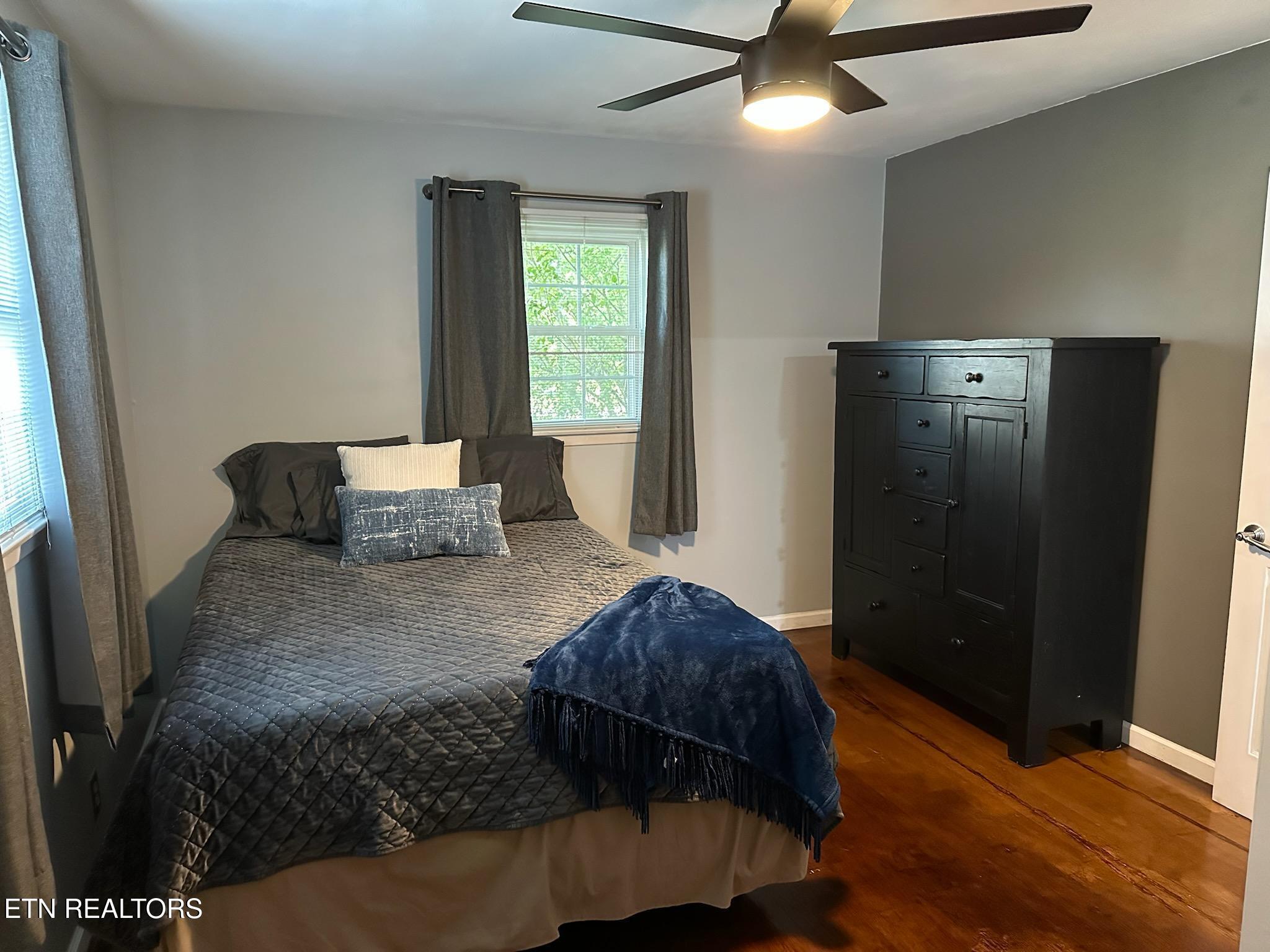 8024 Sharp Road Powell TN 37849