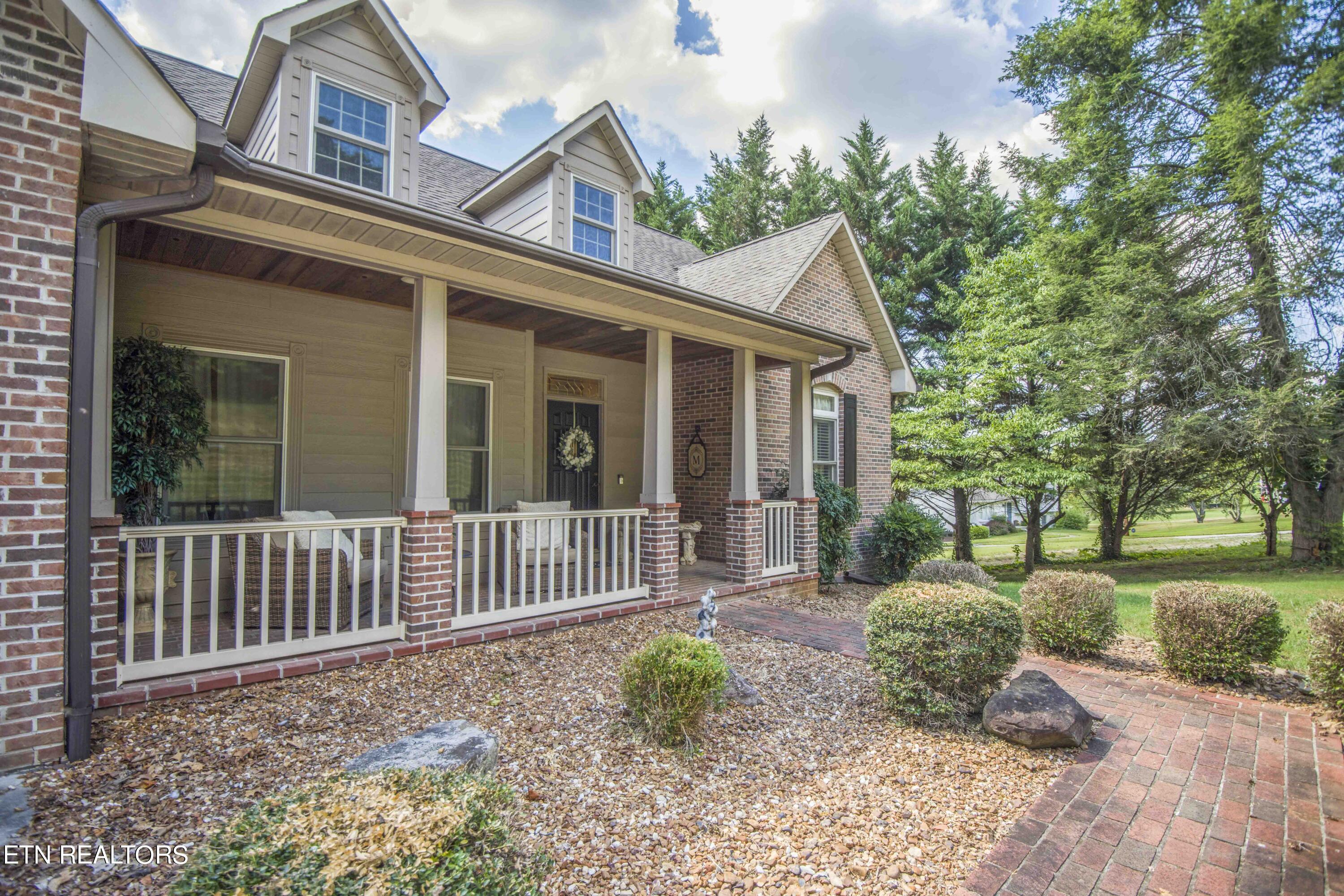 2167 Sugar Grove Valley Road Harriman TN 37748