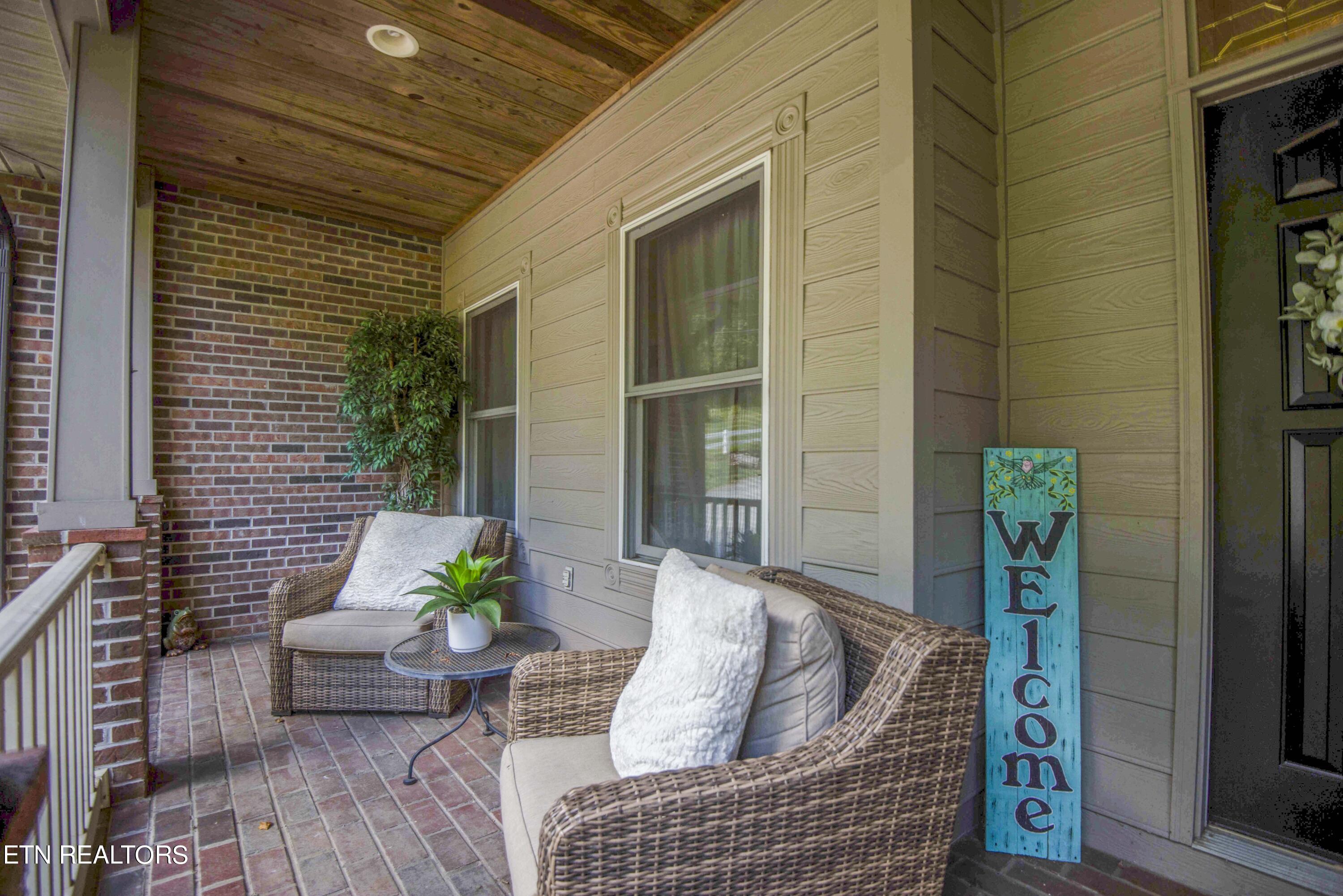 2167 Sugar Grove Valley Road Harriman TN 37748