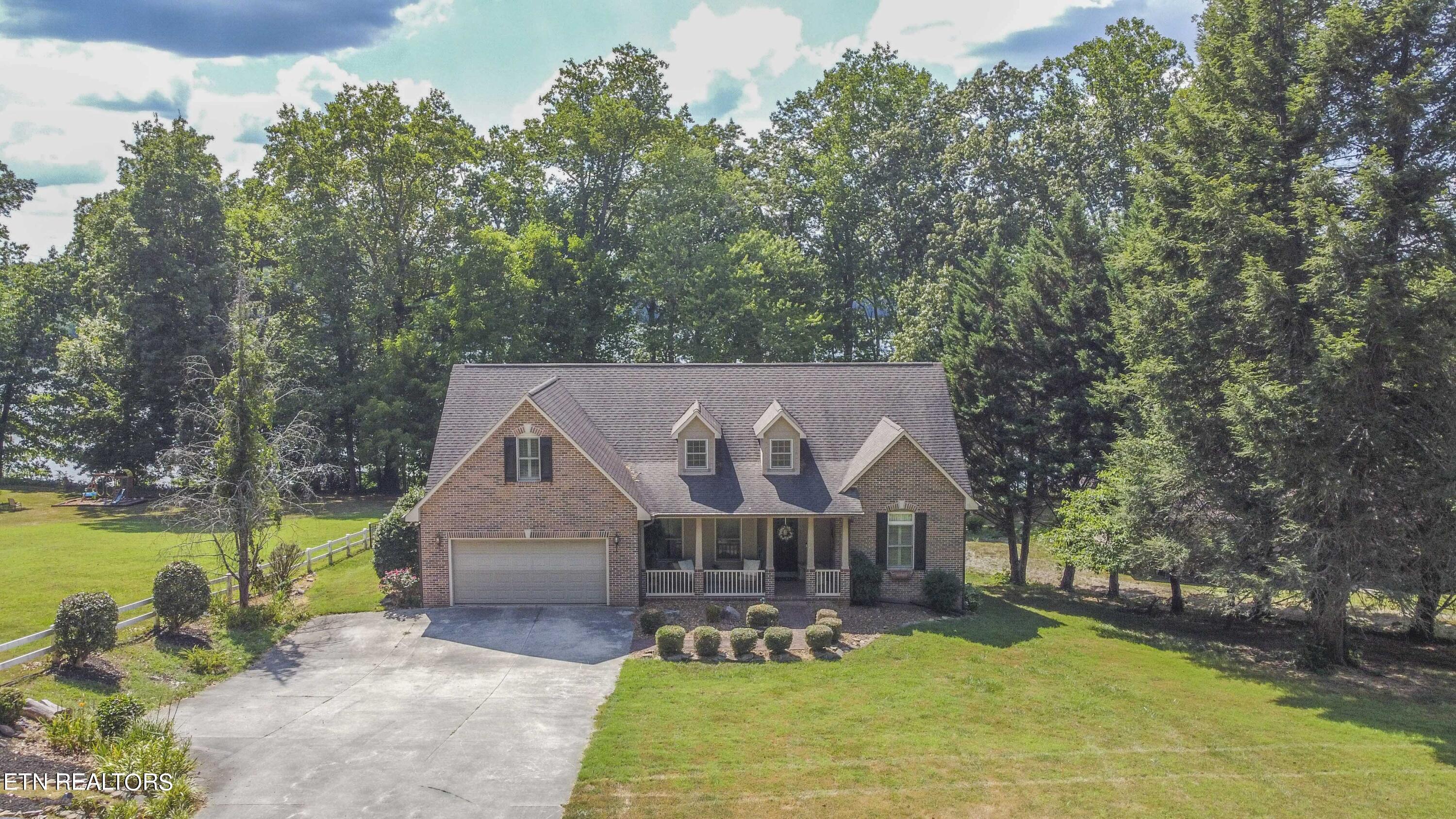 2167 Sugar Grove Valley Road Harriman TN 37748