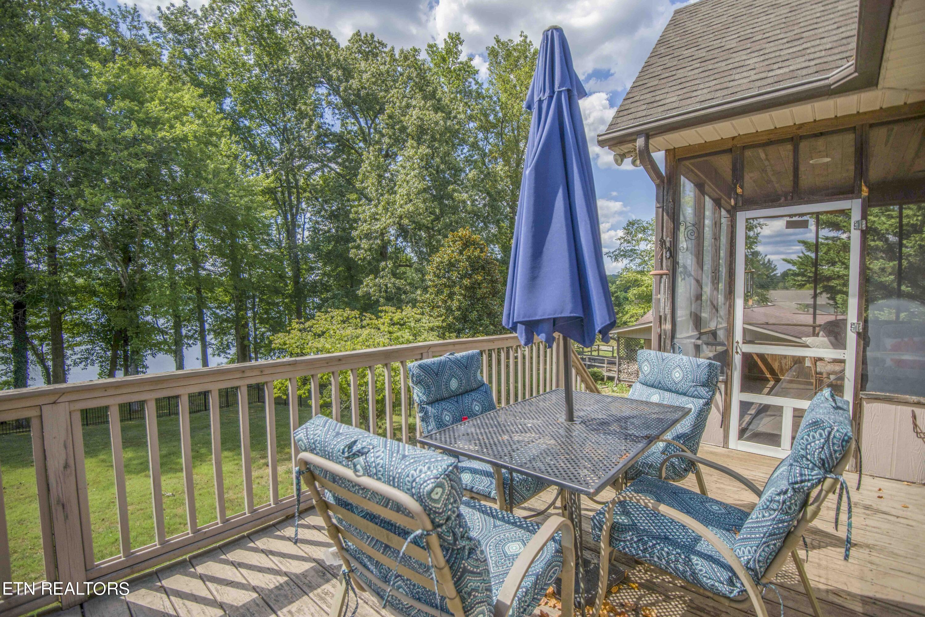 2167 Sugar Grove Valley Road Harriman TN 37748