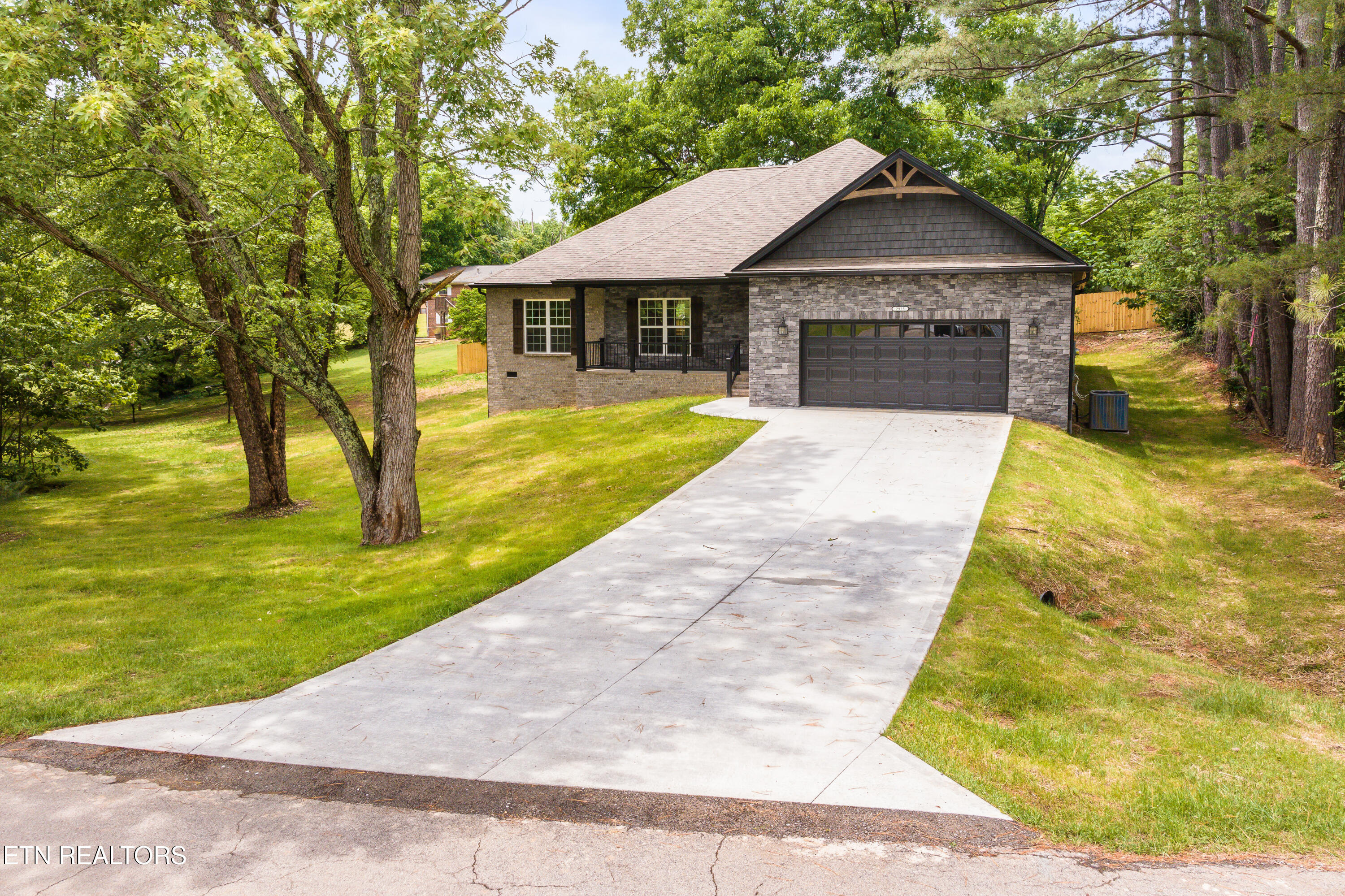 2925 Marvin Circle Maryville TN 37803