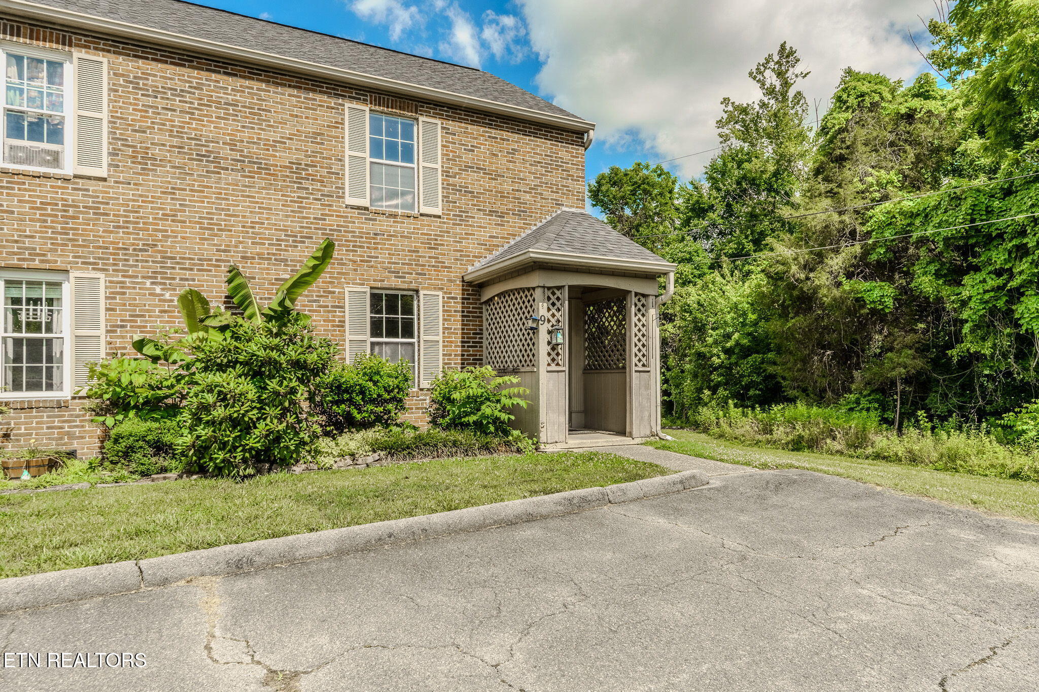 405 Eastley Court Kingsport TN 37660