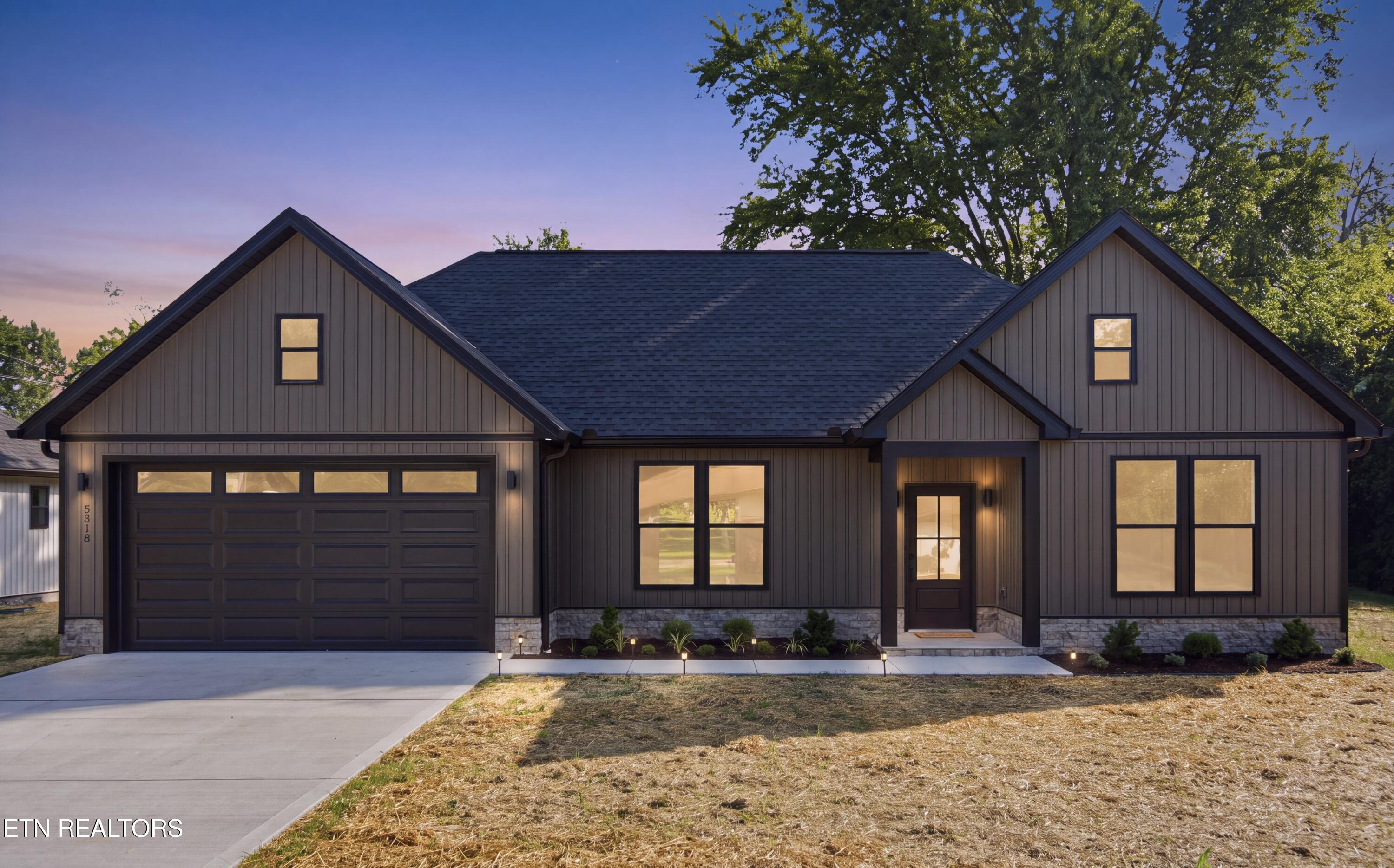 5318 Aubrey Lane Knoxville TN 37912