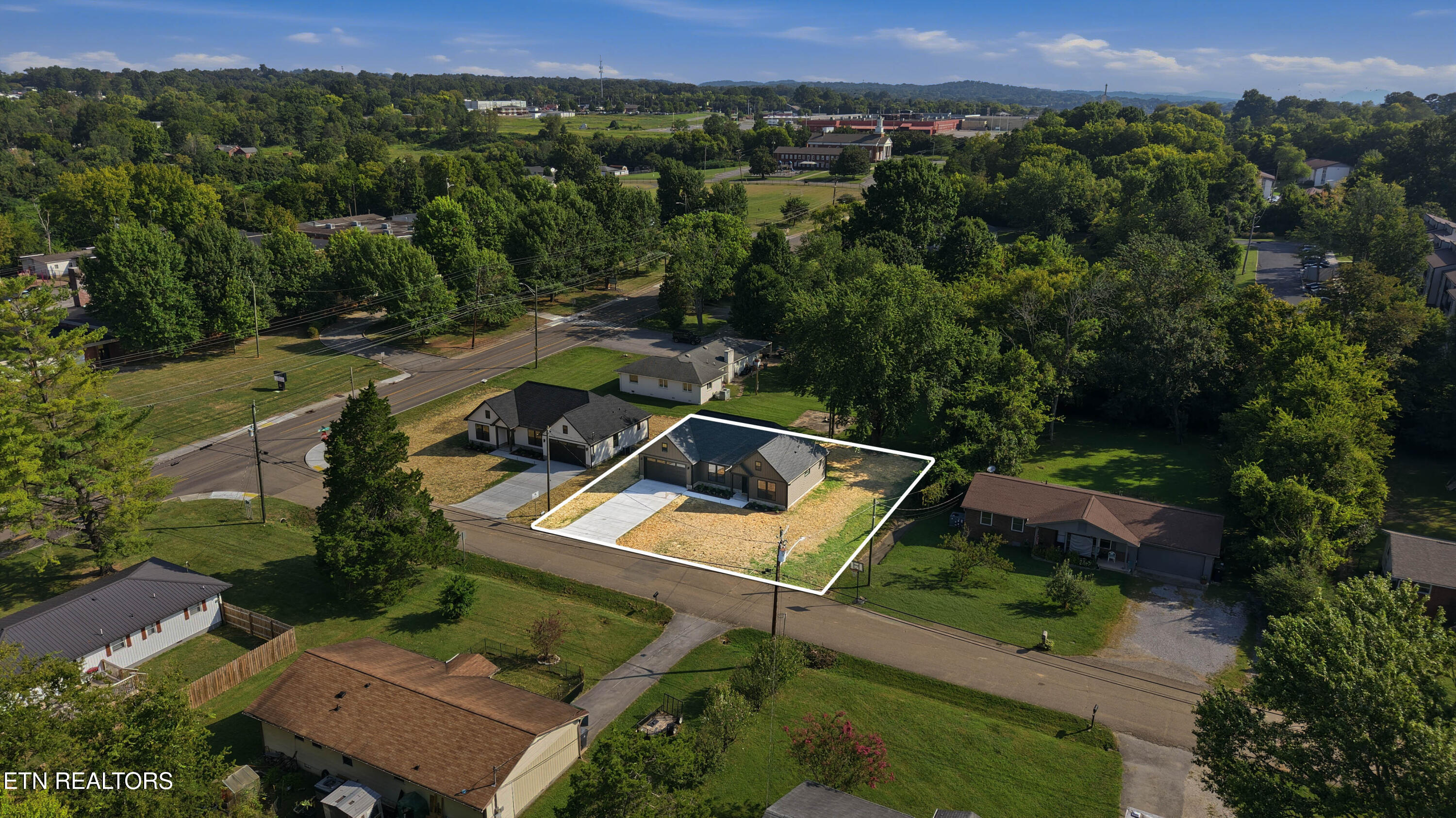 5318 Aubrey Lane Knoxville TN 37912