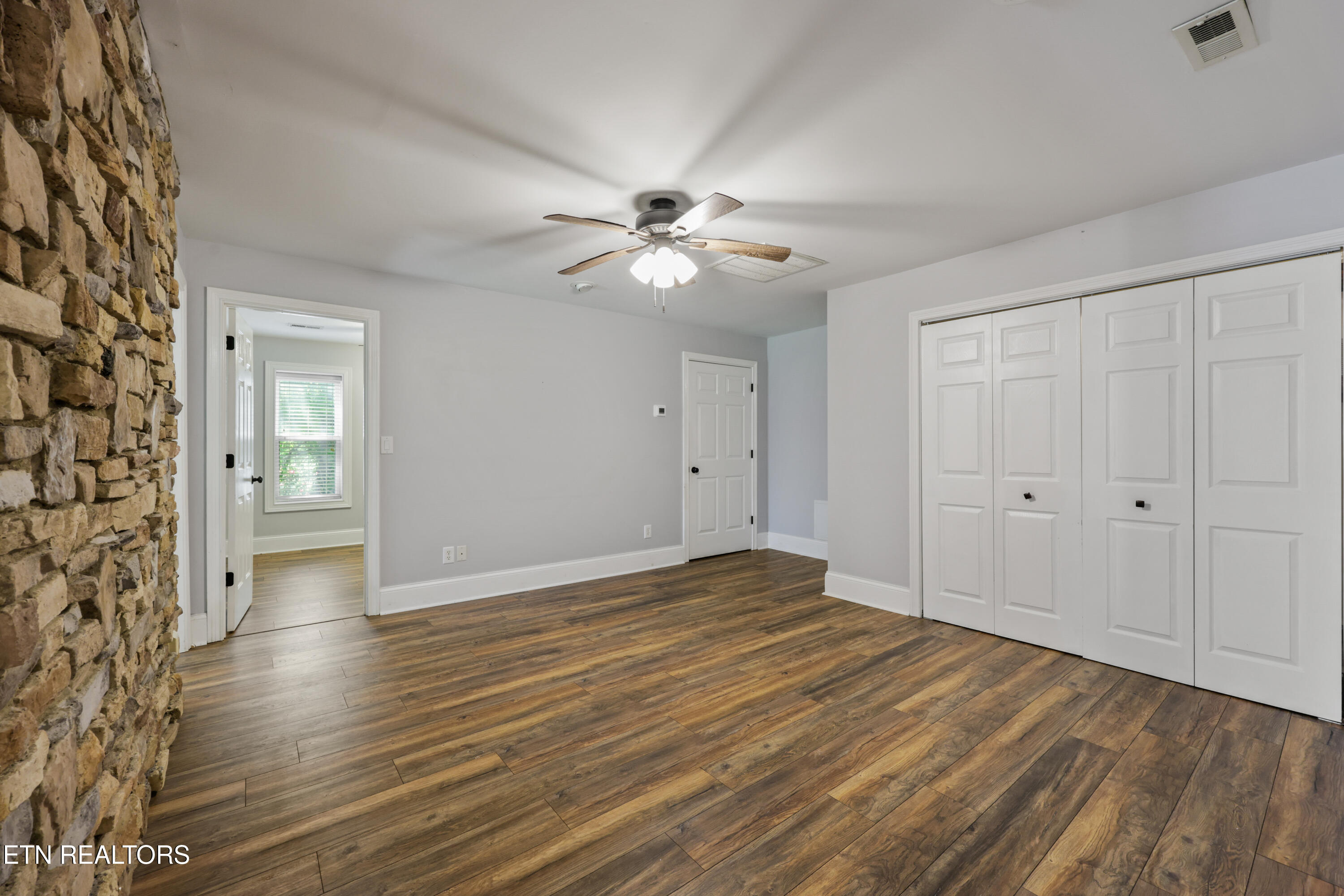 9913 Bluegrass Road Knoxville TN 37922
