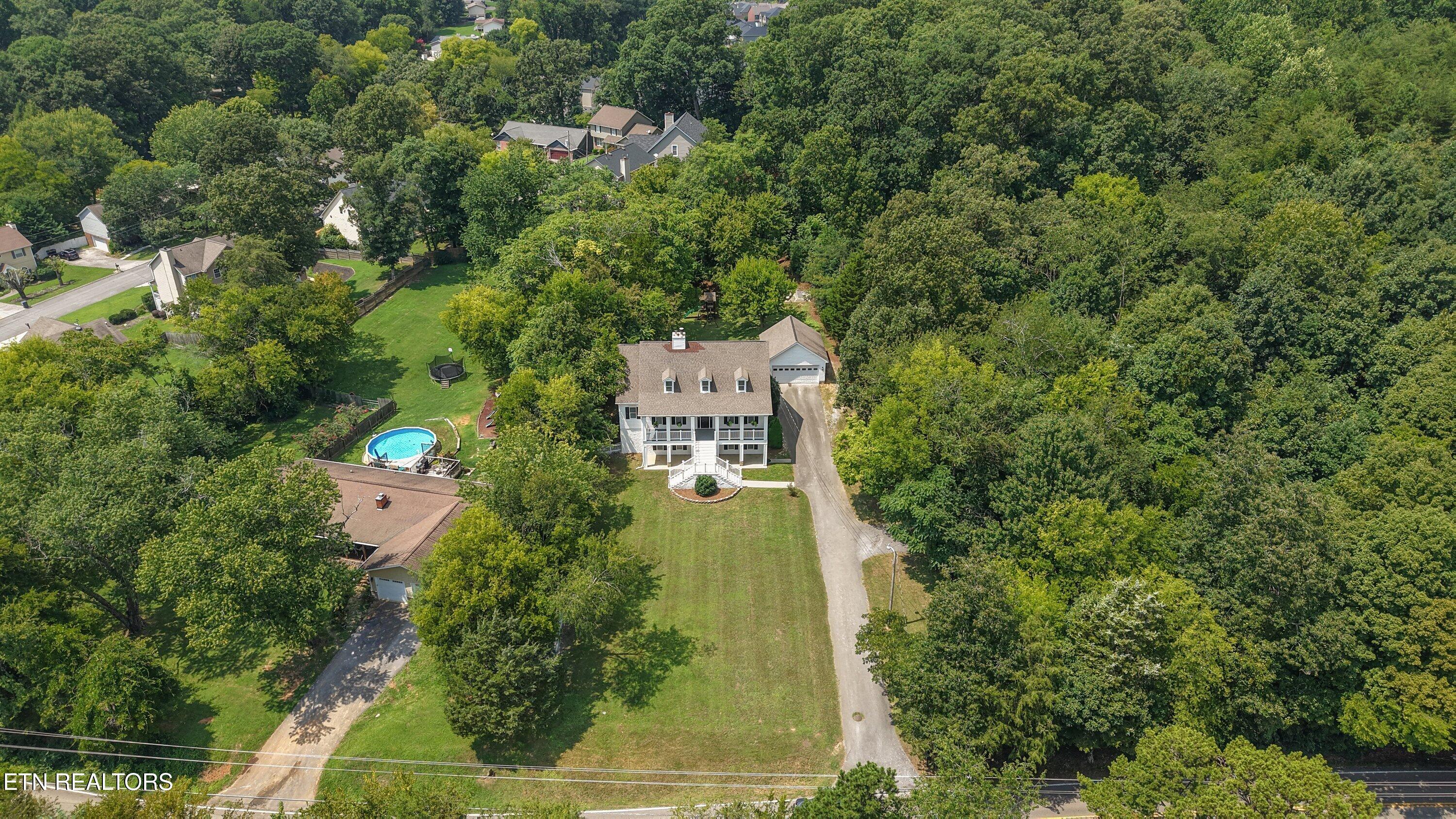 9913 Bluegrass Road Knoxville TN 37922