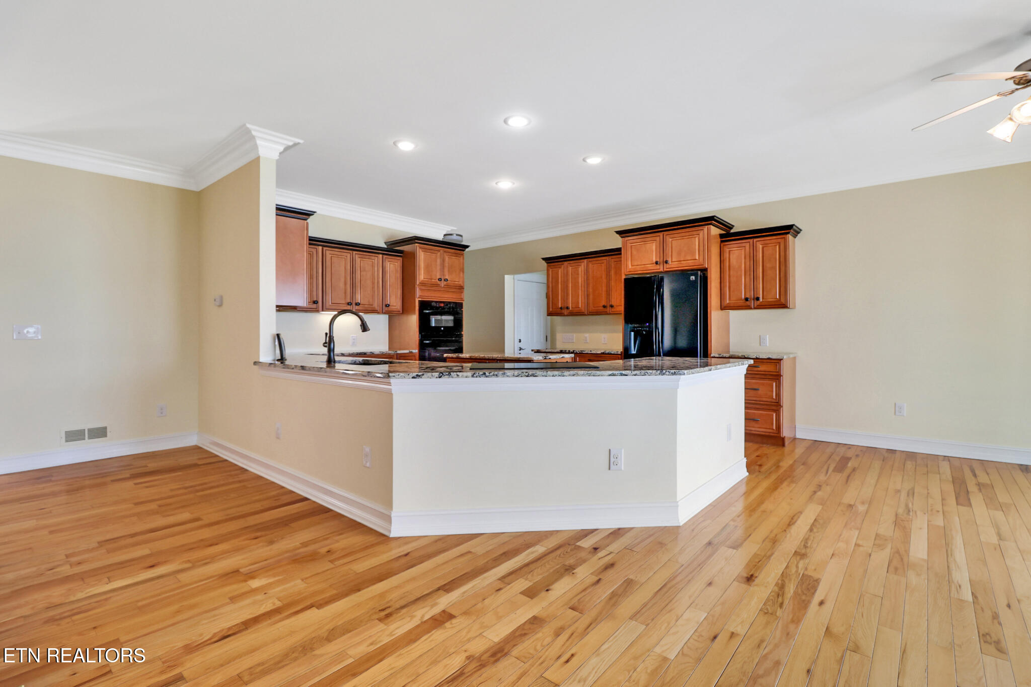 9419 Cherokee Trail Crossville TN 38572