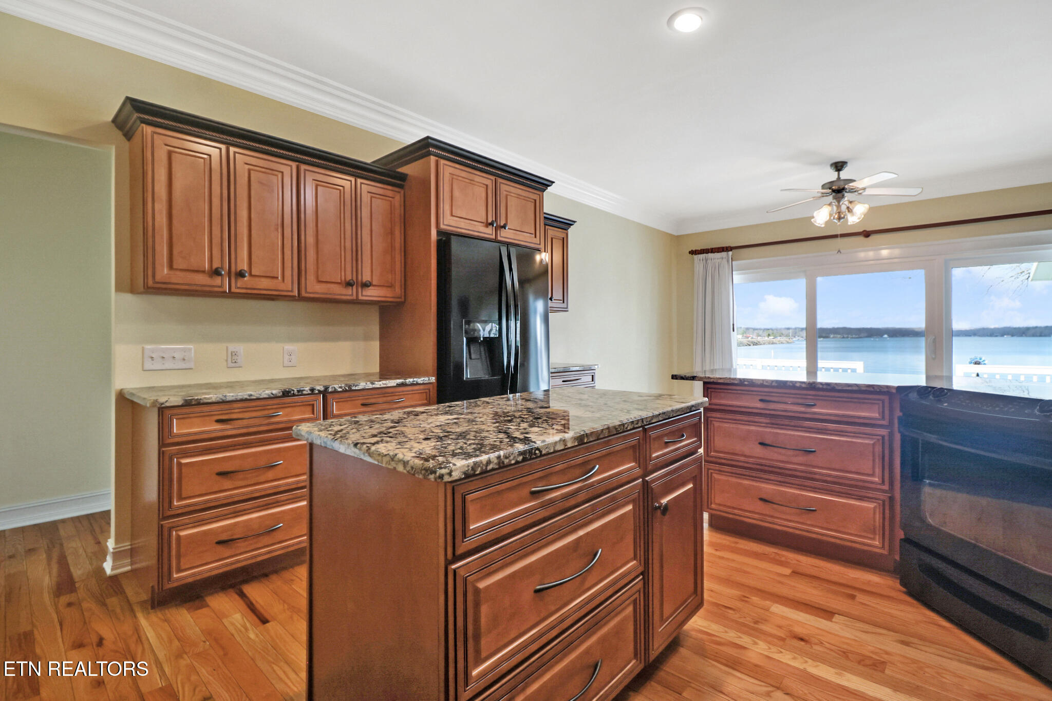 9419 Cherokee Trail Crossville TN 38572