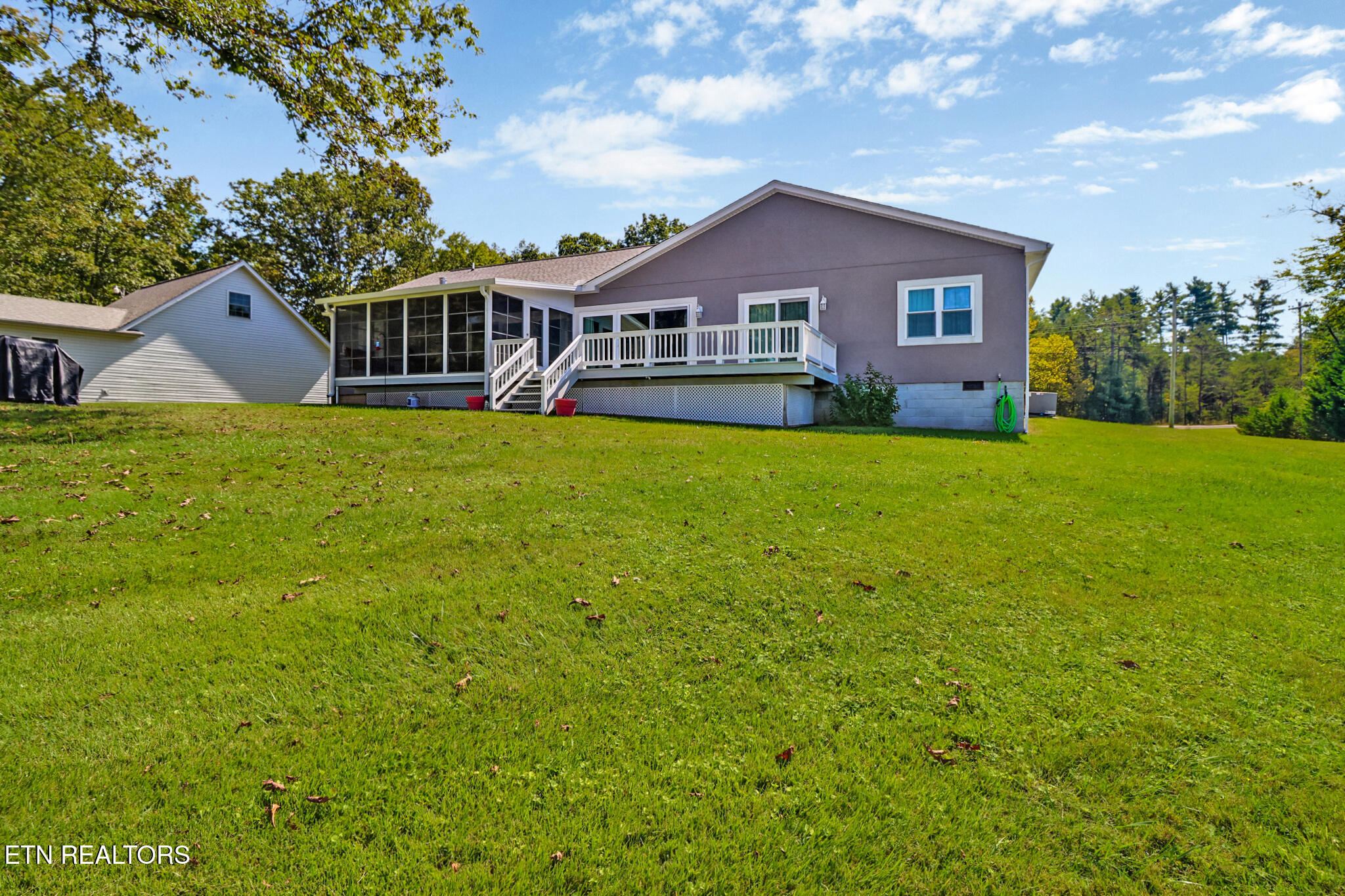9419 Cherokee Trail Crossville TN 38572