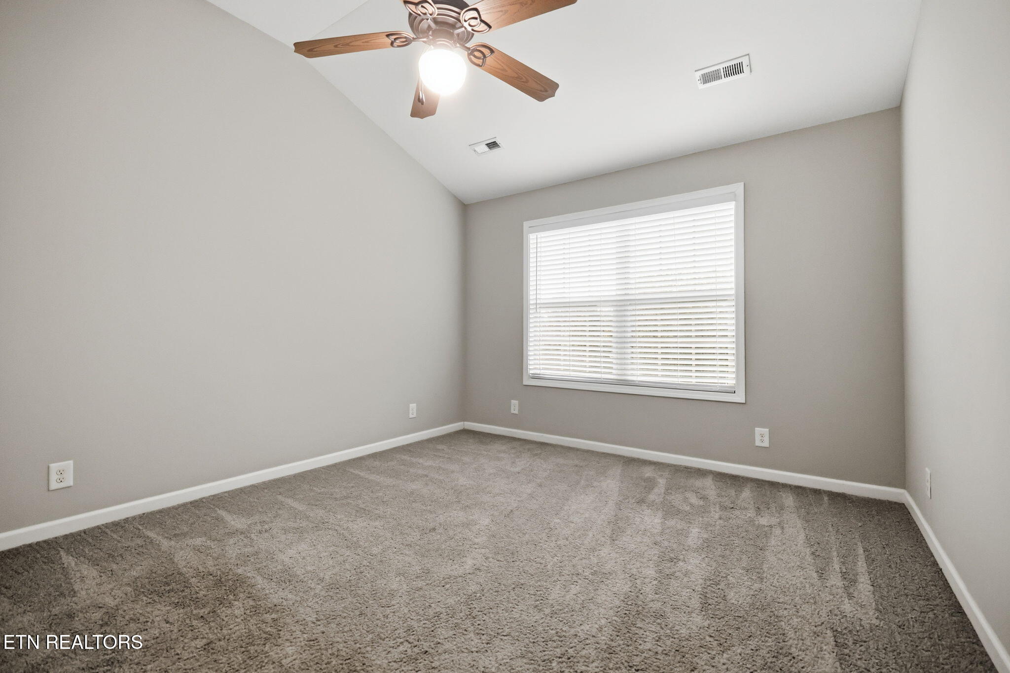 1174 Gray Eagle Lane Knoxville TN 37932