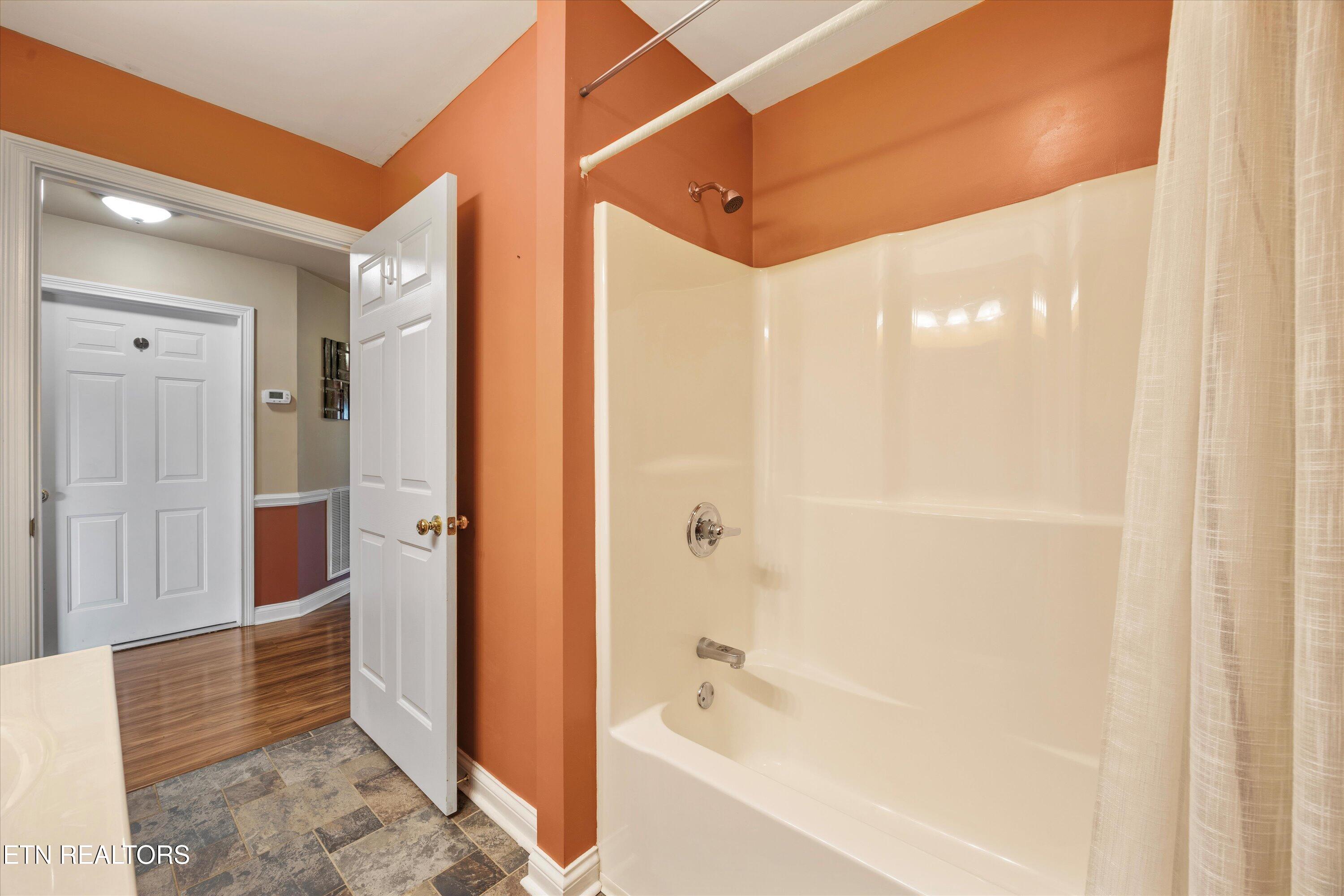6375 Sky Song Lane Knoxville TN 37914