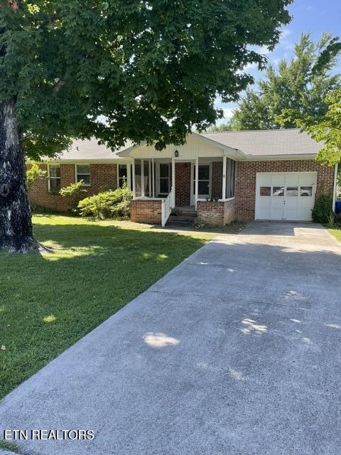 407 Highland Drive Clinton TN 37716