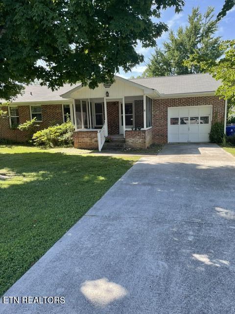 407 Highland Drive Clinton TN 37716