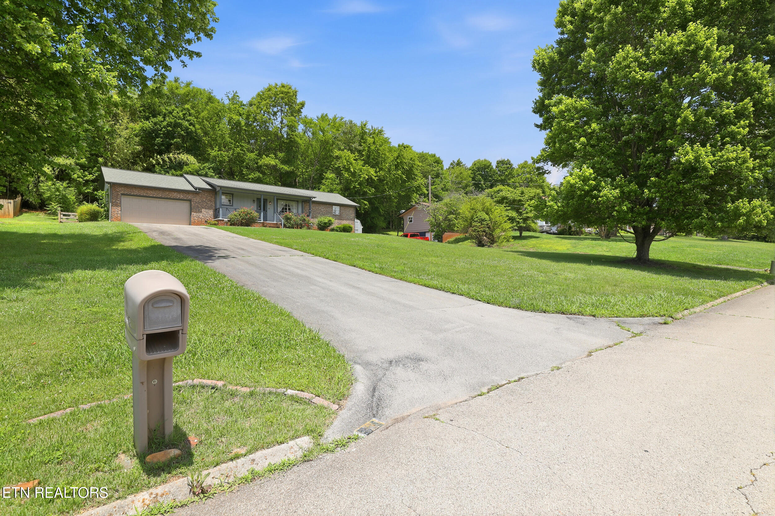 1437 Mount Vista Drive Knoxville TN 37920