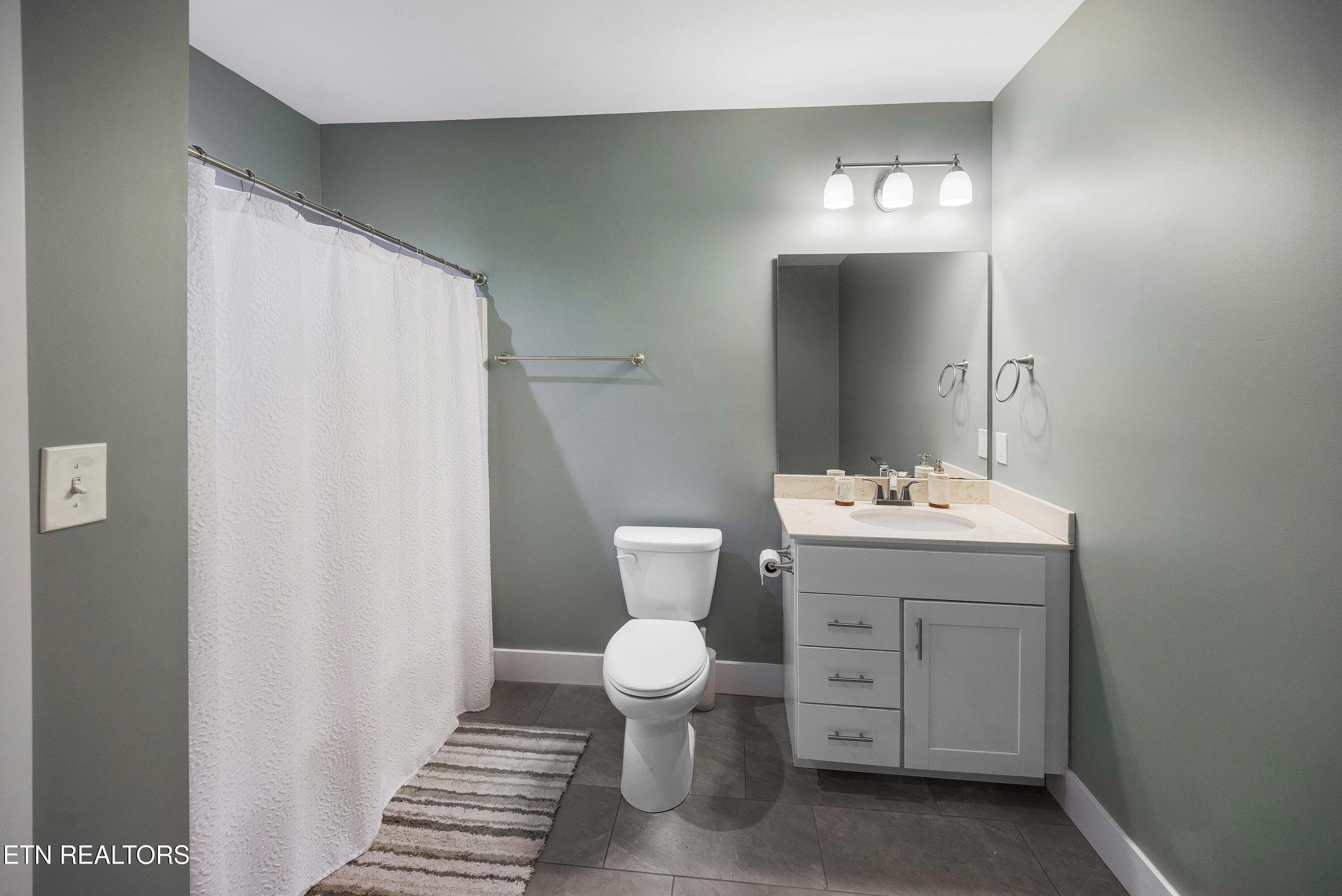 3434 Helmsley Court Maryville TN 37803