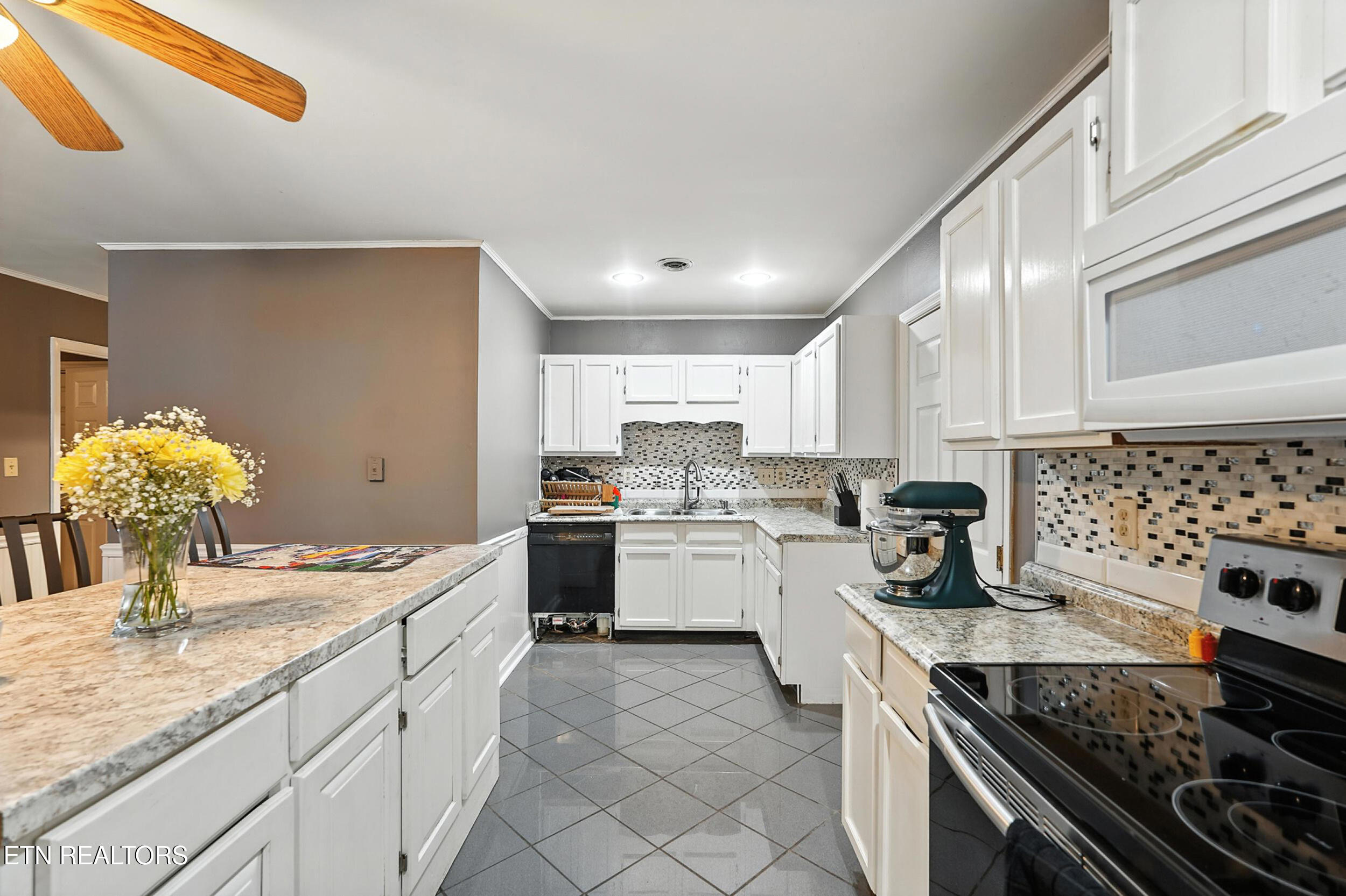 212 Simmons Road Seymour TN 37865