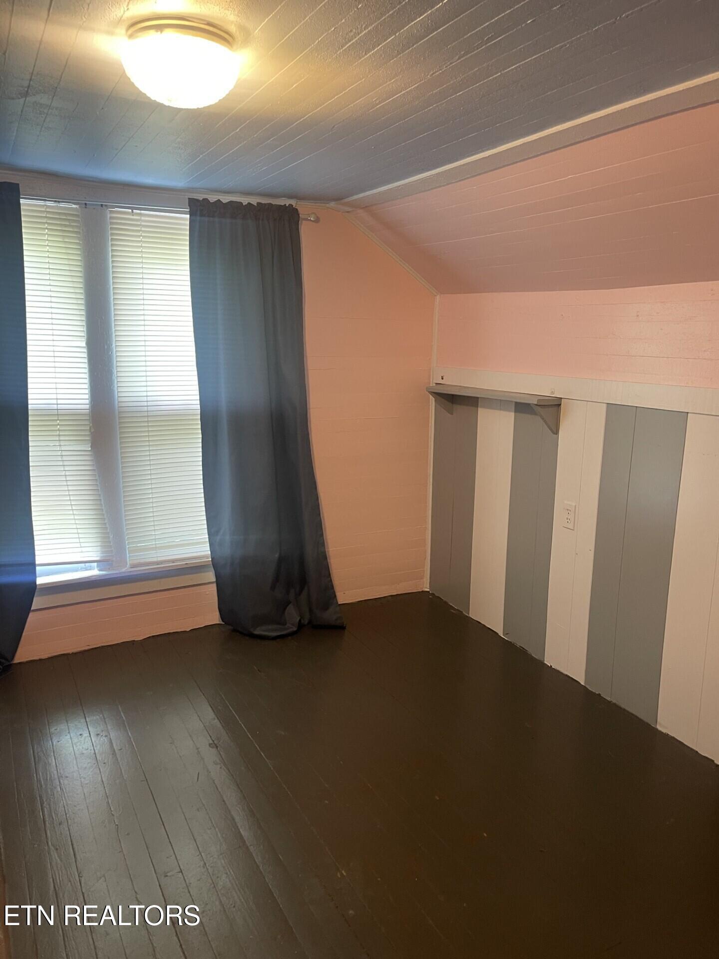 1118 Georgia Avenue Athens TN 37303