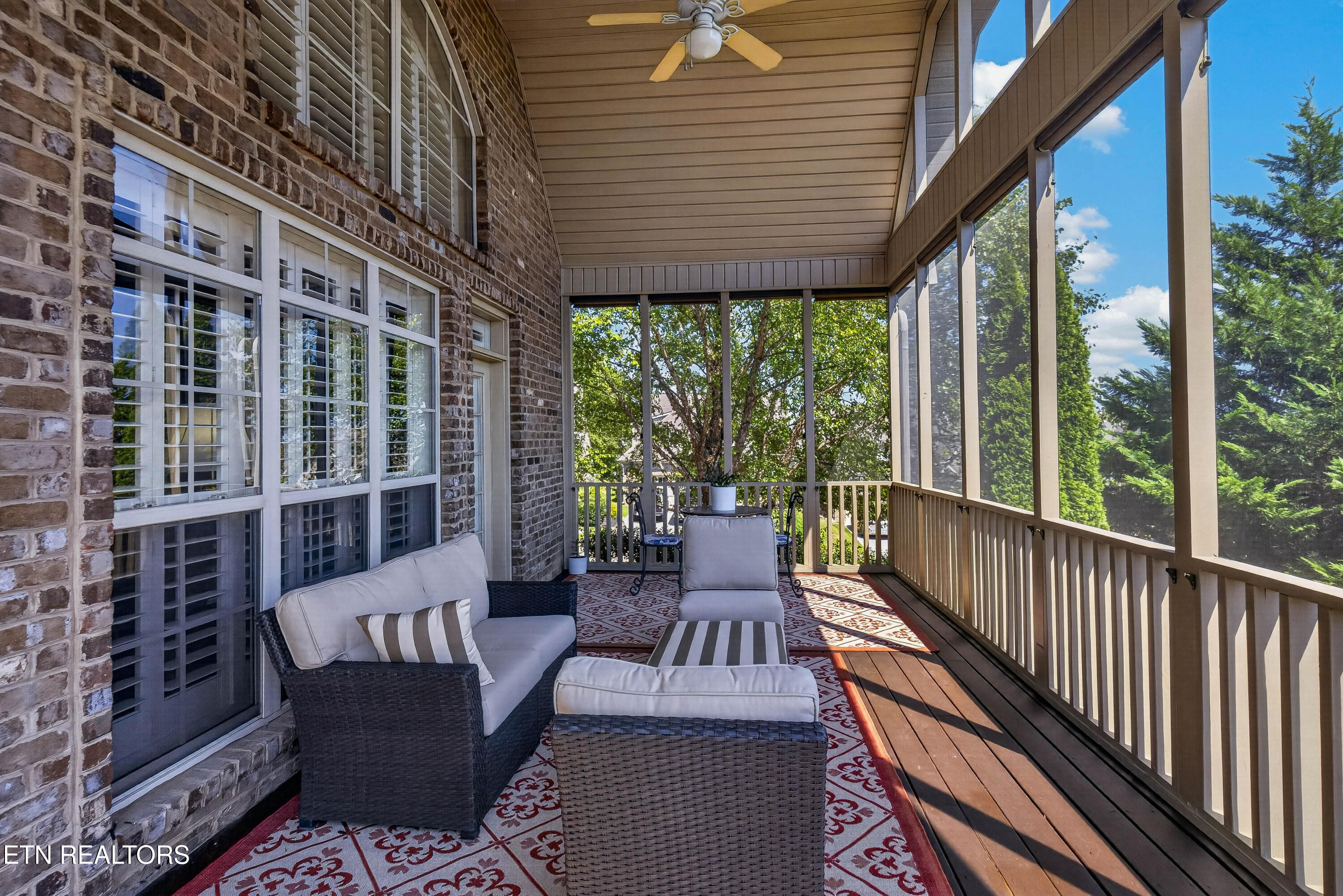 1163 Bishops View Lane Knoxville TN 37932