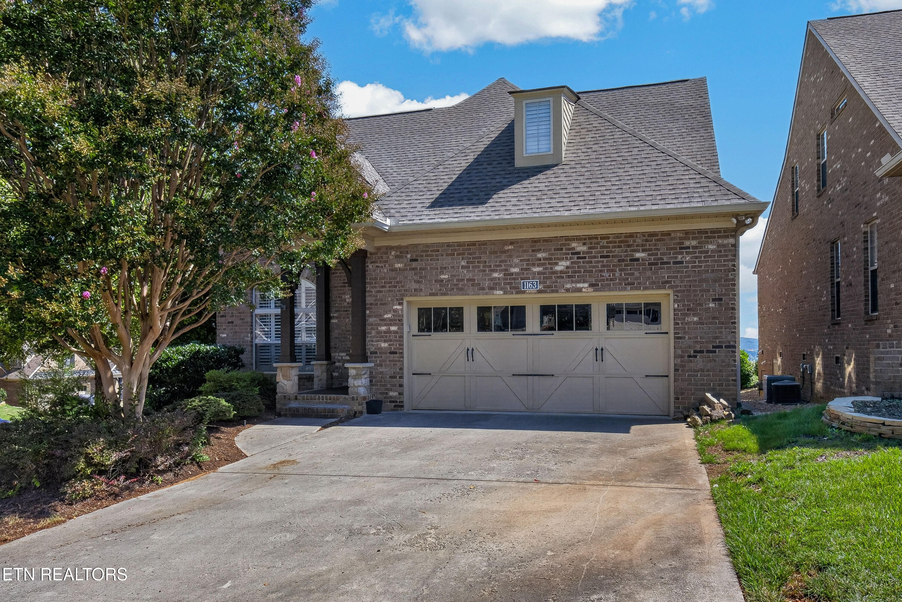 1163 Bishops View Lane Knoxville TN 37932